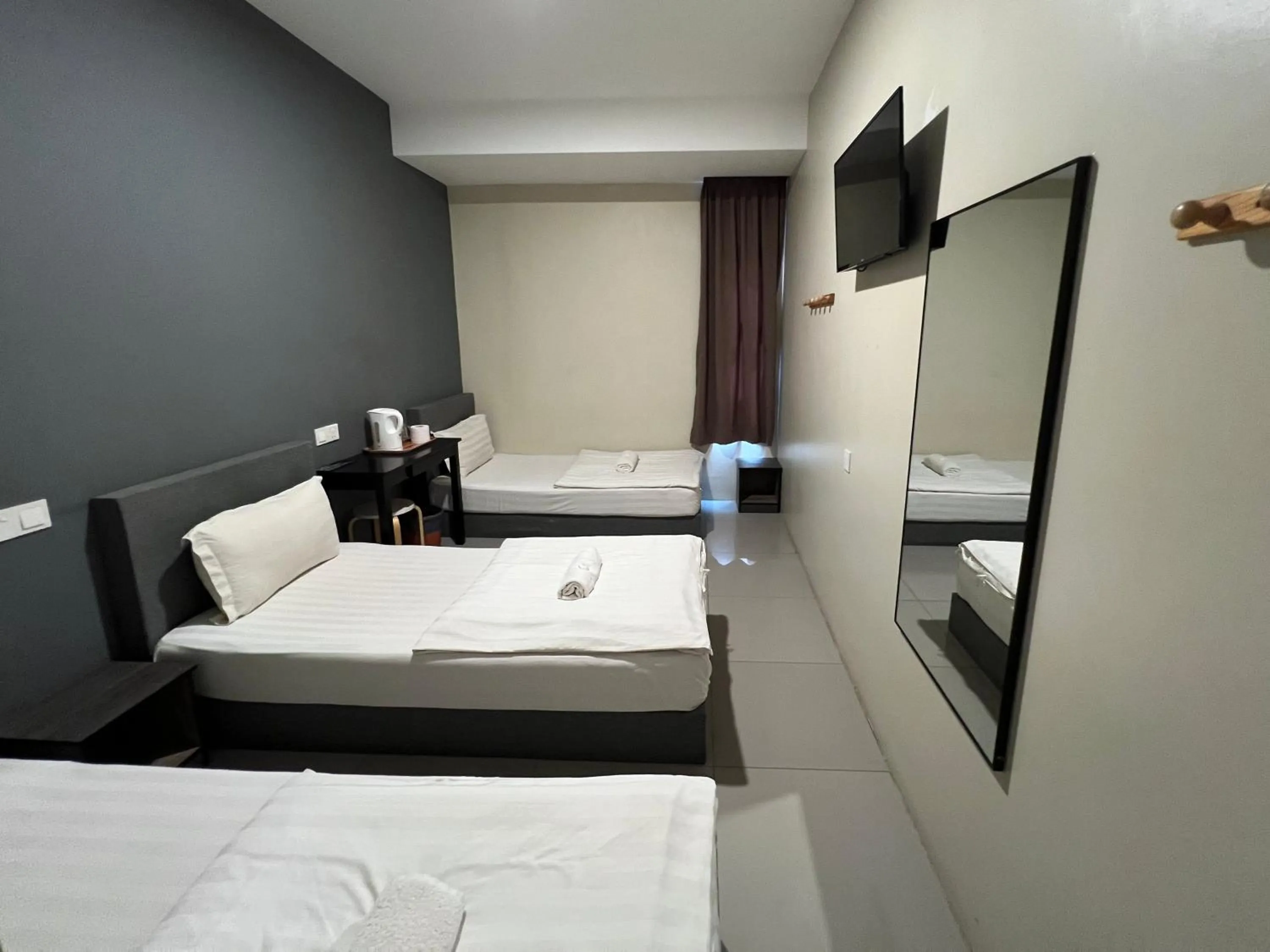 Bed in Gebeng Industrial Park Budget Hotel