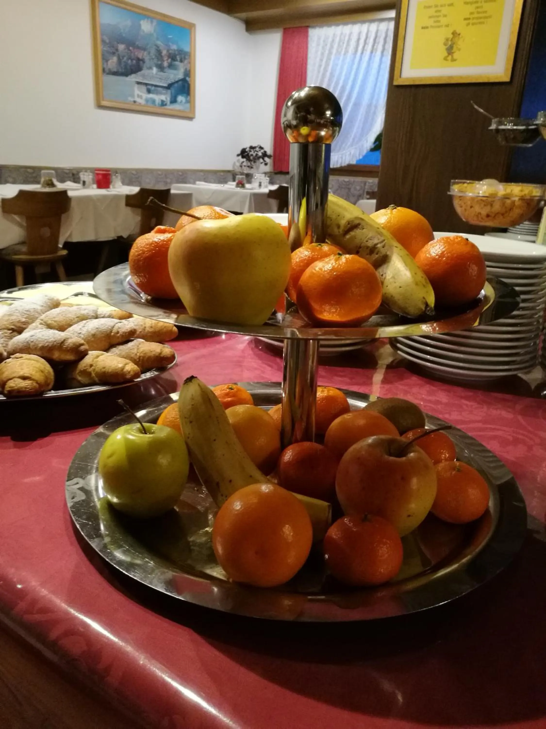 Buffet breakfast in Hotel Pider