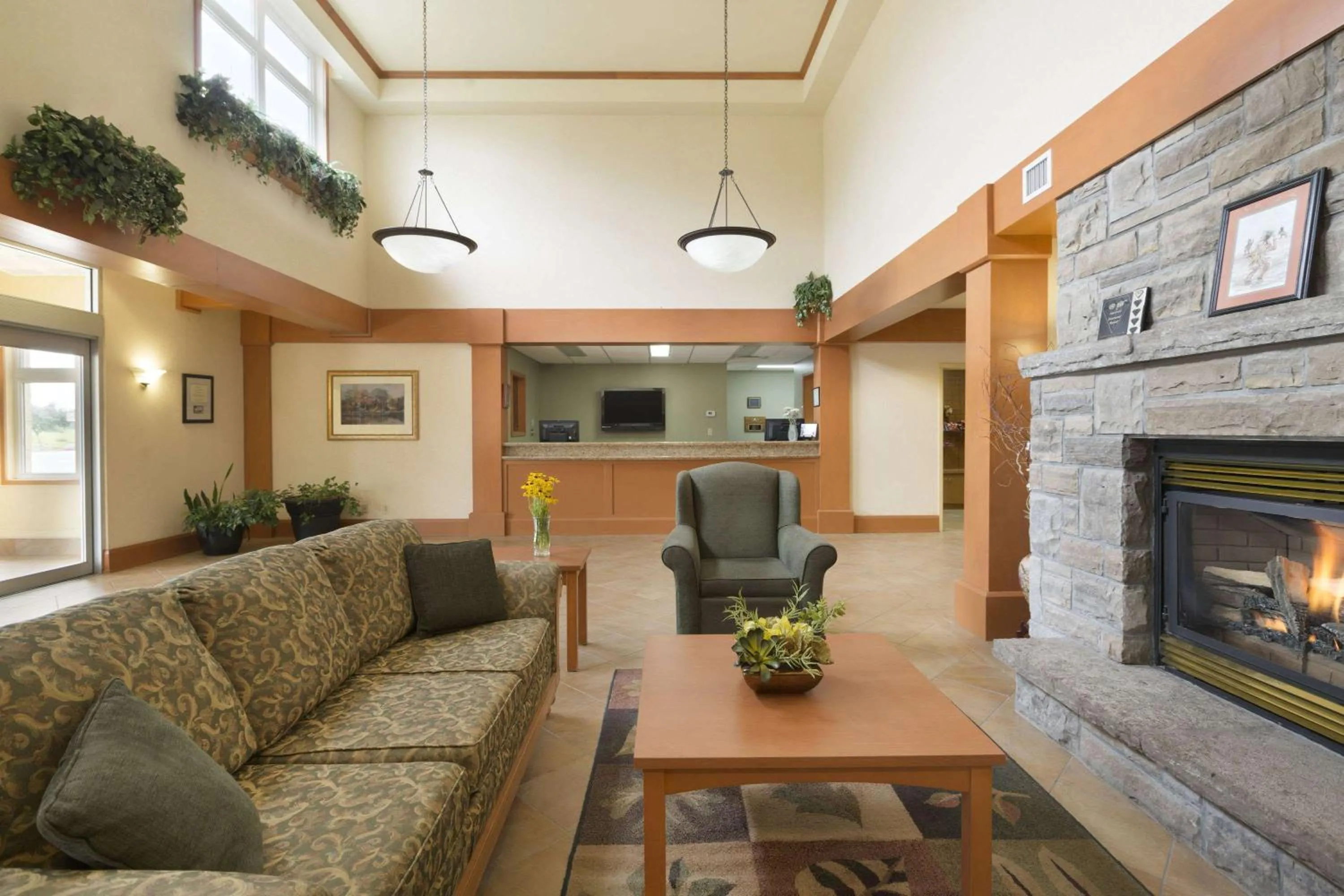 Lobby or reception in Days Inn by Wyndham Orillia