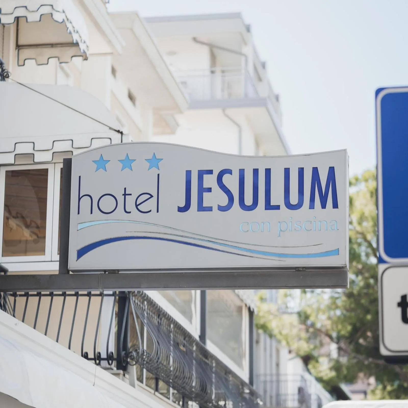 Property logo or sign in Hotel Jesulum