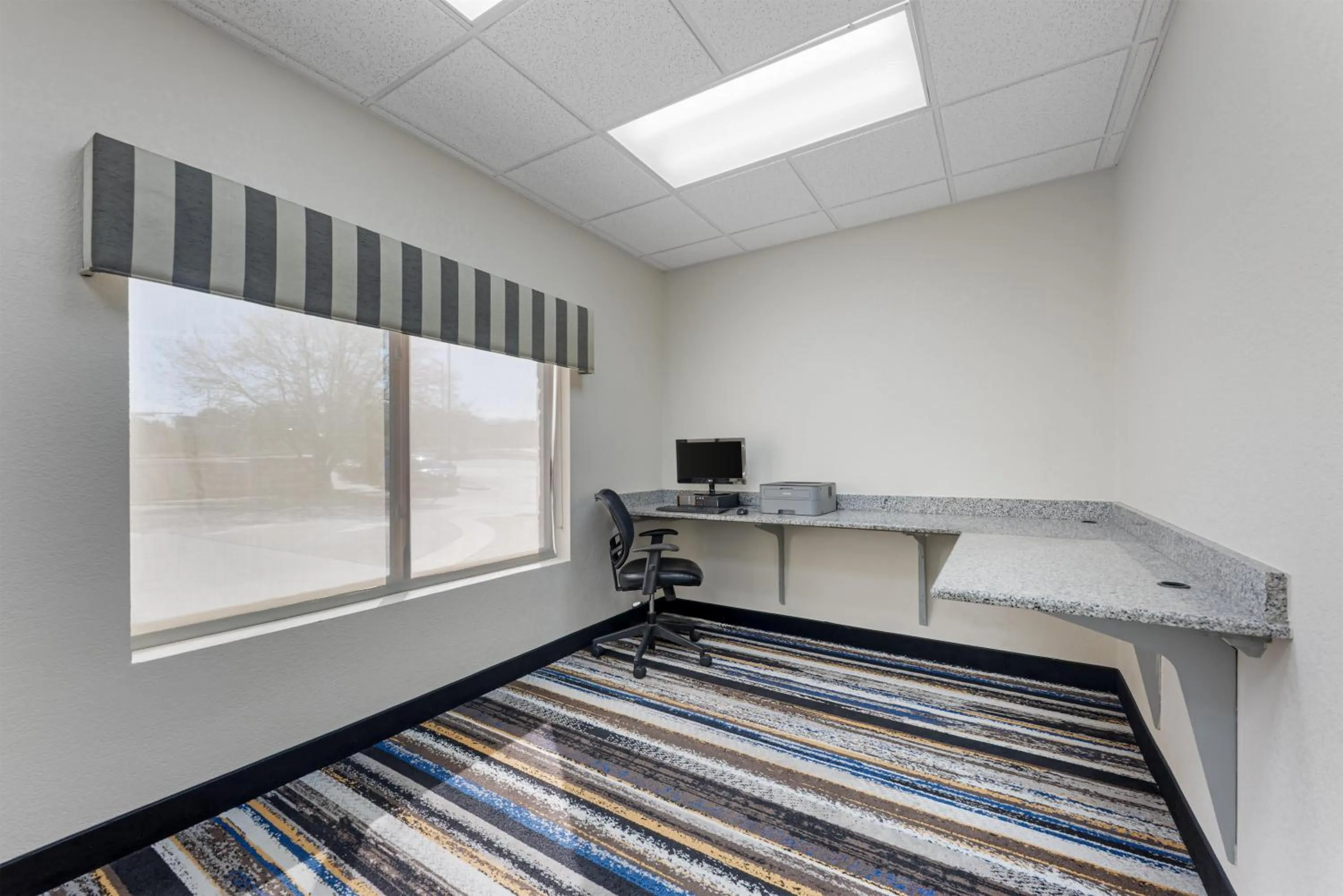 Business facilities in Best Western Plus Austin Airport Inn & Suites
