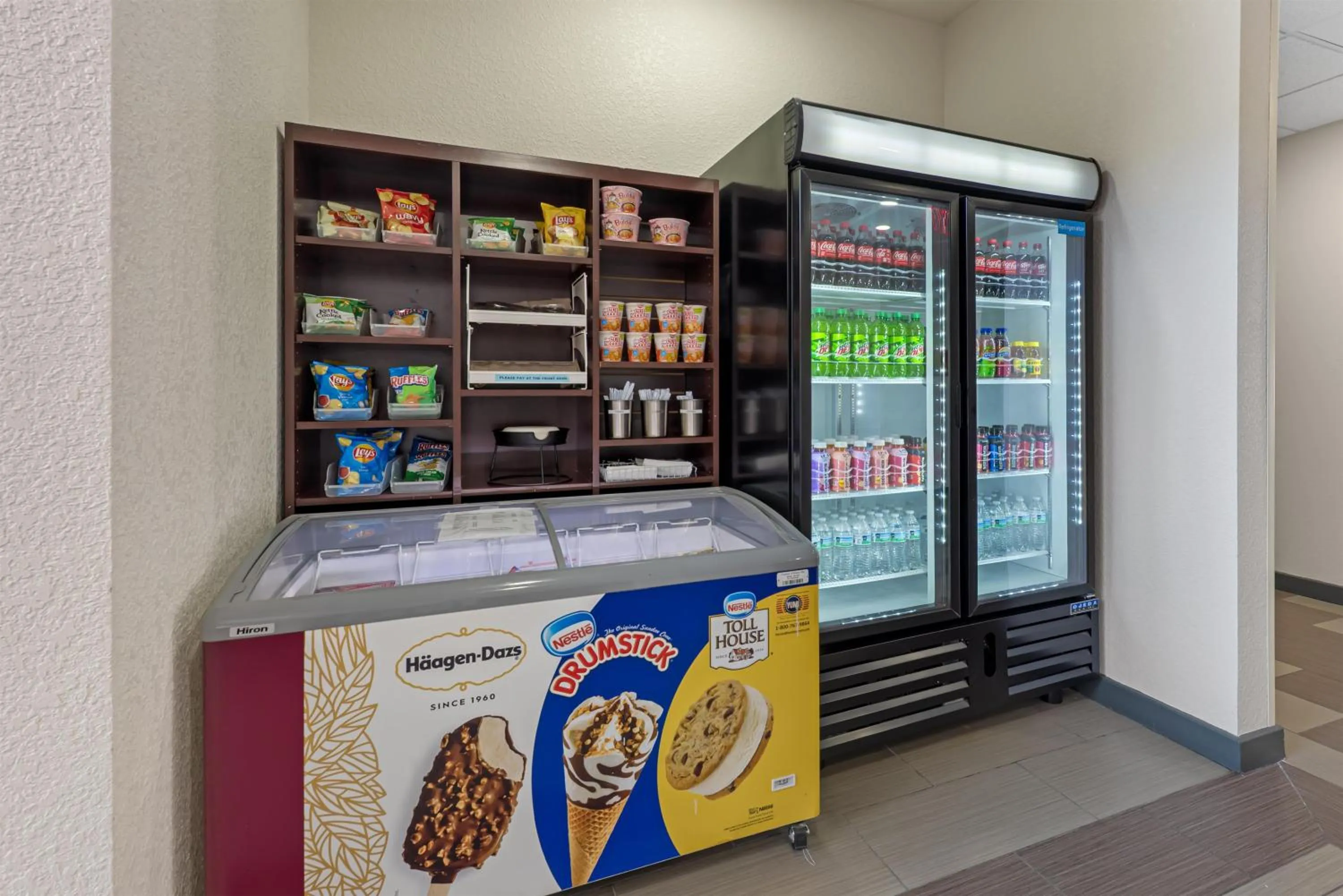 Restaurant/places to eat in Best Western Plus Austin Airport Inn & Suites