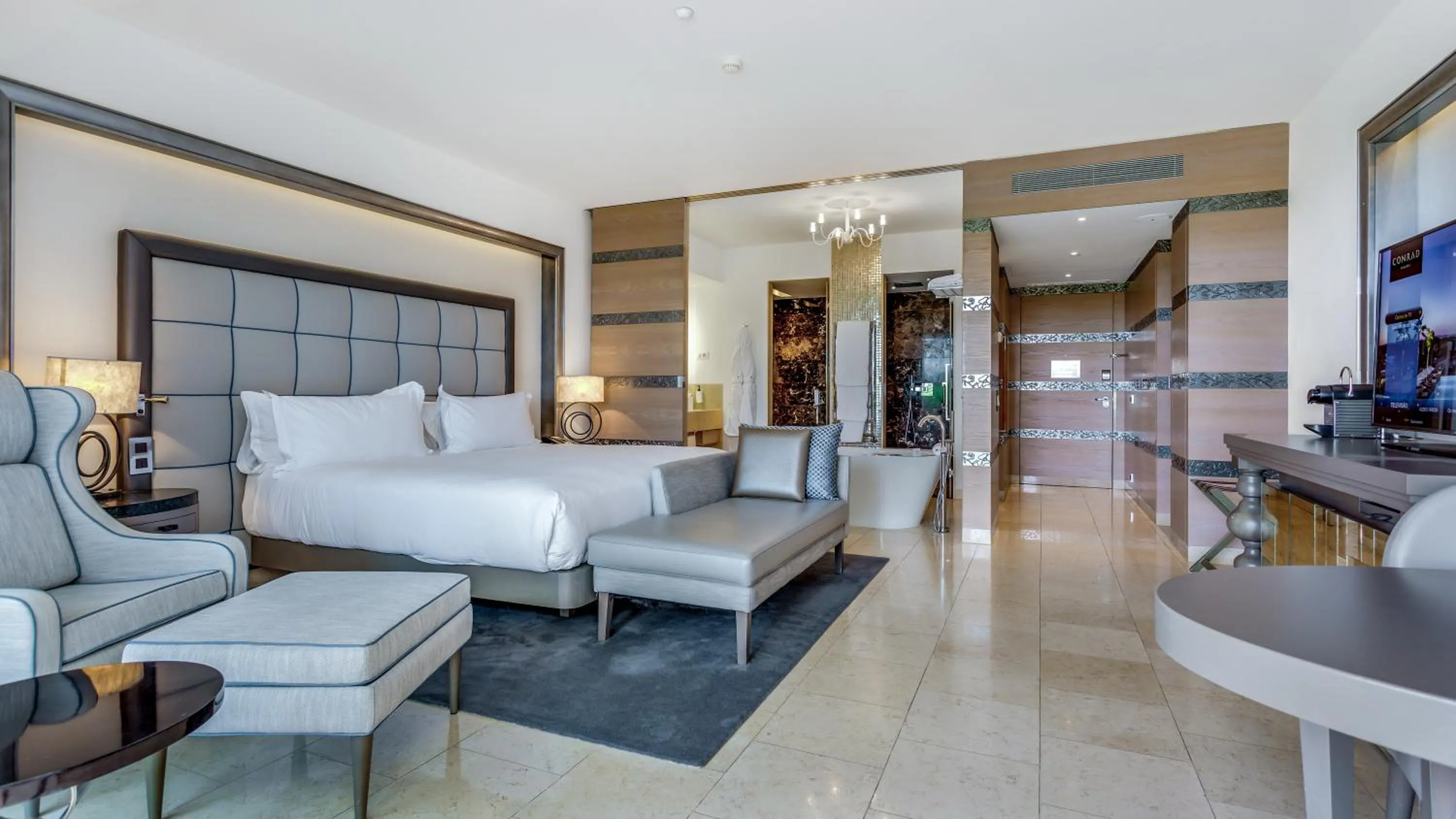 Bed in Conrad Algarve