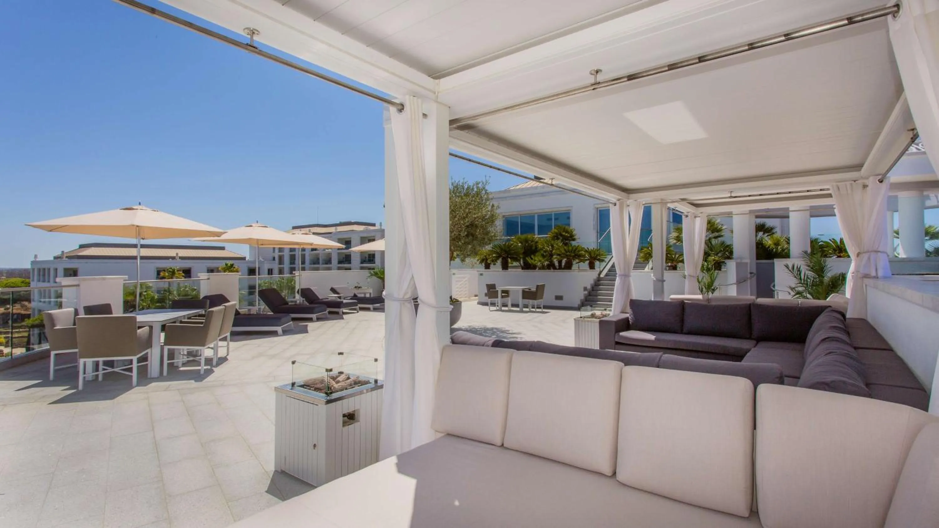 Property building in Conrad Algarve