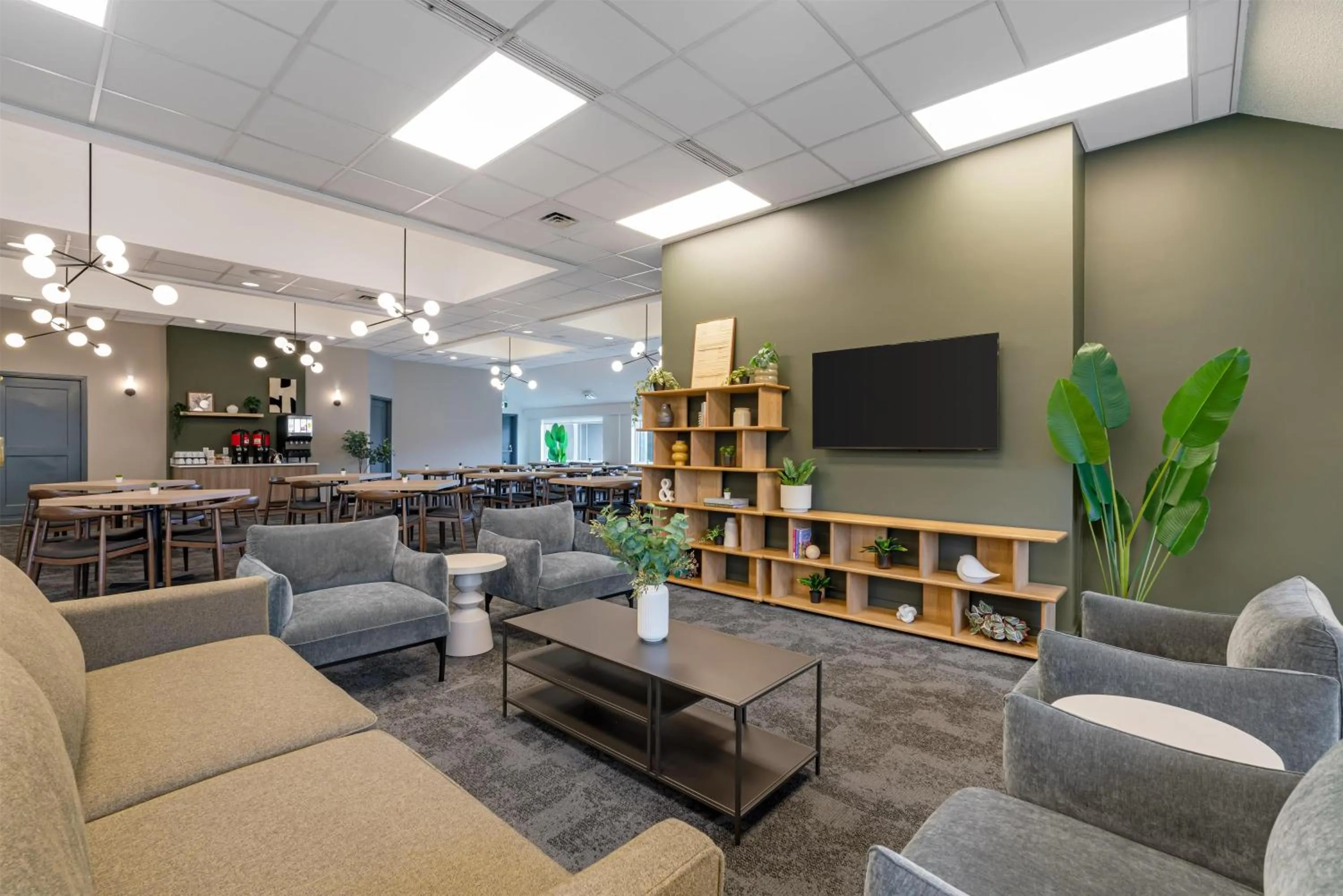 Breakfast in Best Western PLUS Burnaby Hotel