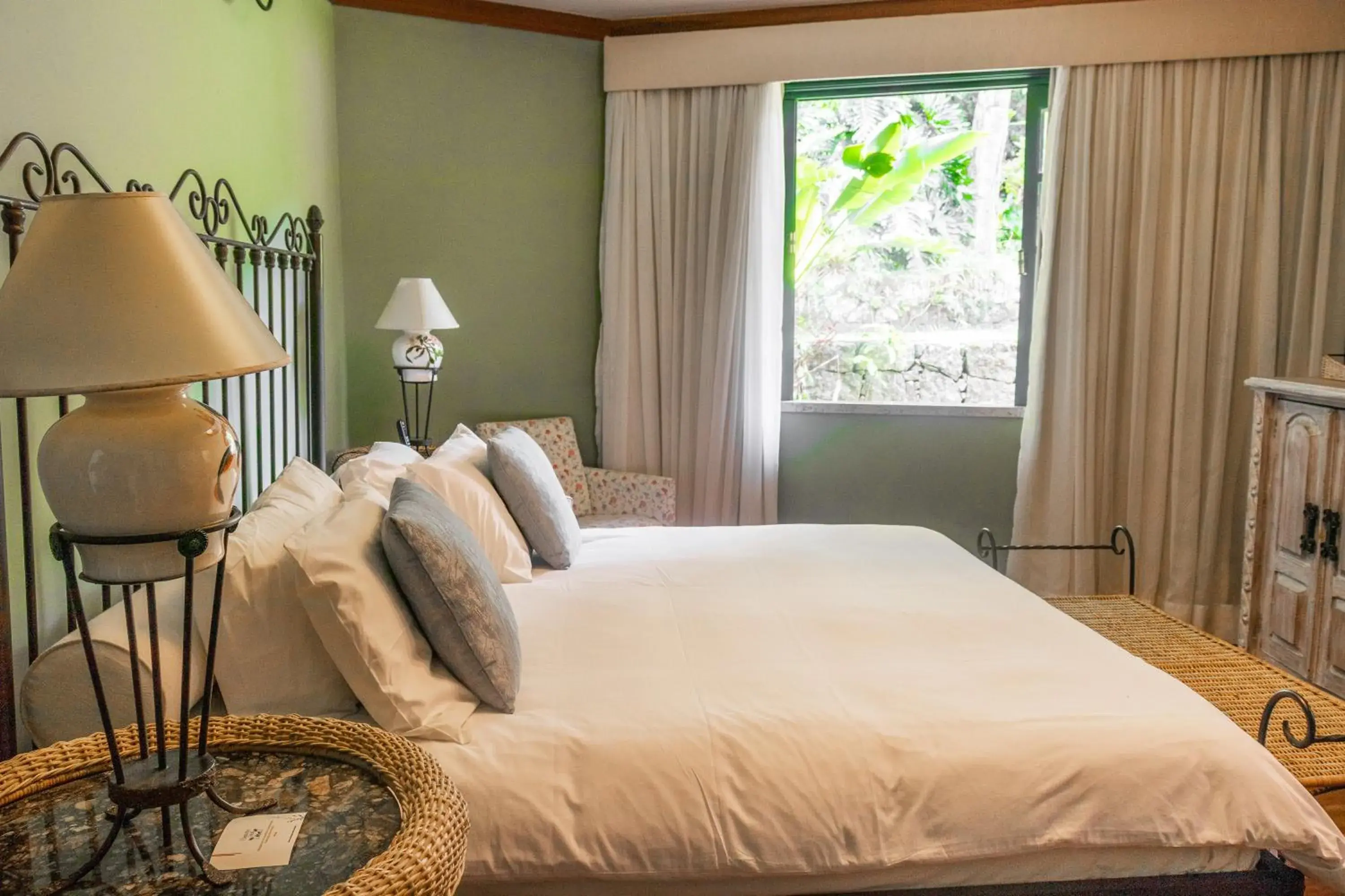 Chalet (5 Adults) in Hotel Caminhos de Itaipava Chalet (5 Adults) in Hotel Caminhos de Itaipava