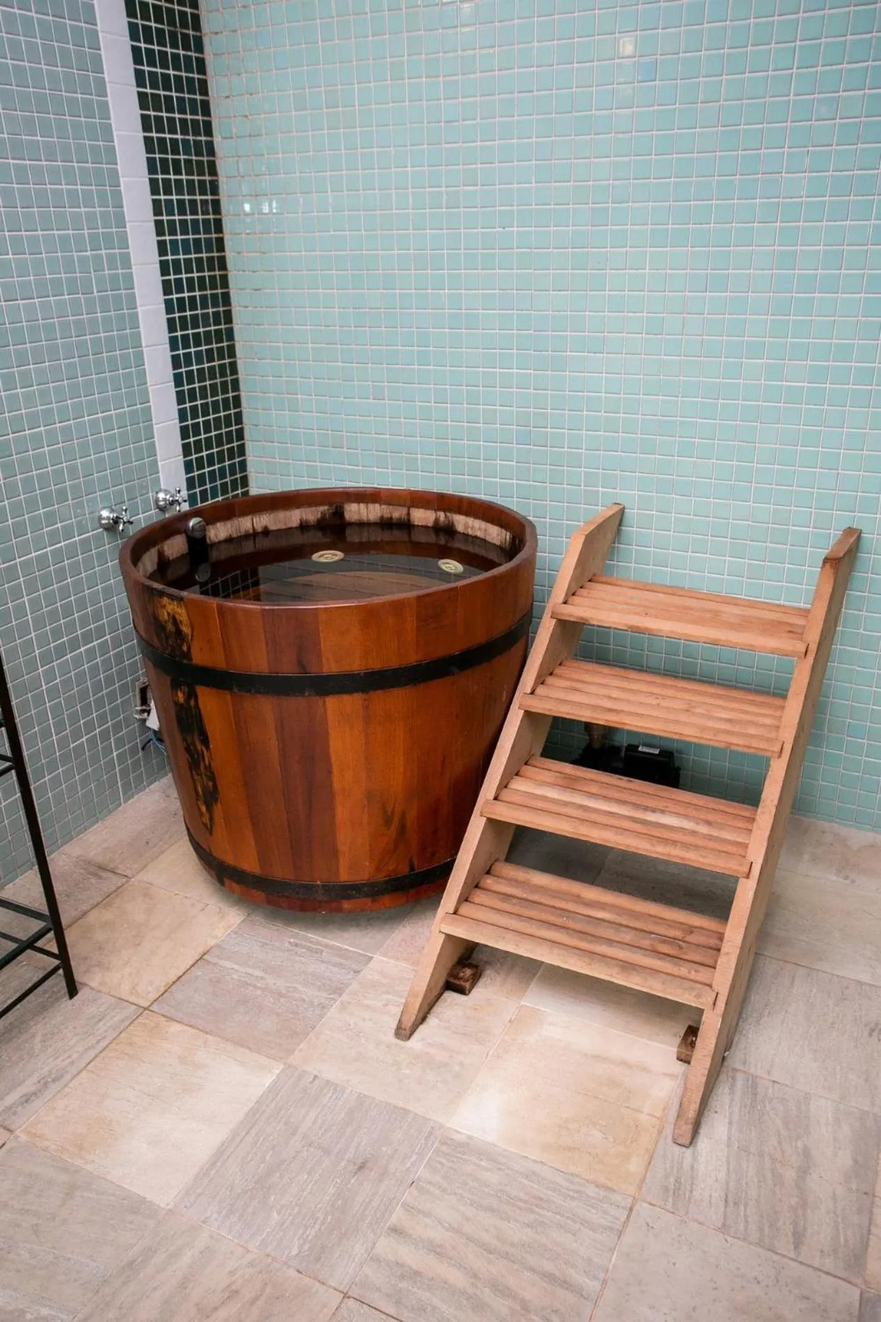 Bathroom in Bomtempo II Chales by Castelo Itaipava