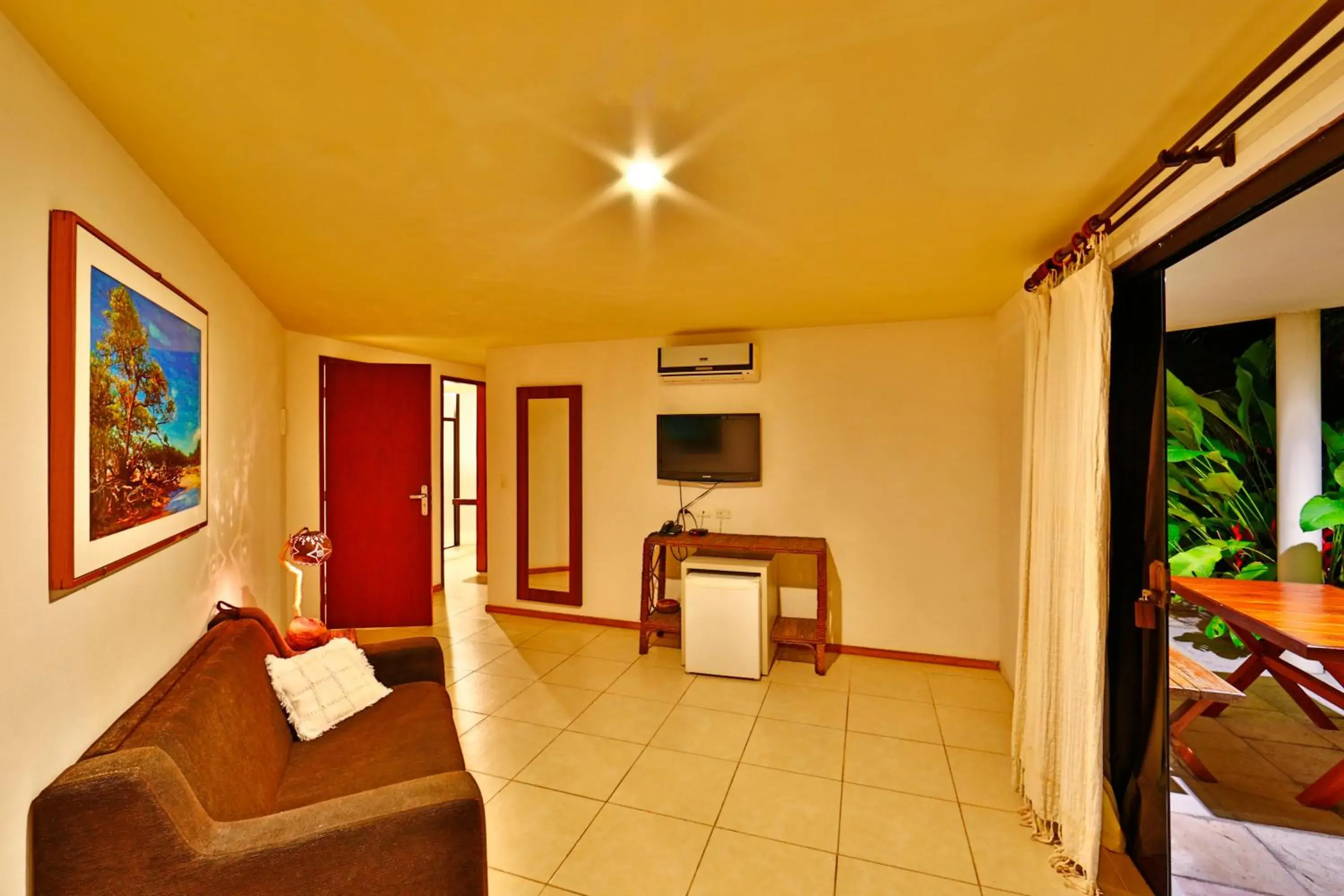 Superior Family Room in Pousada Praia dos Carneiros Superior Family Room in Pousada Praia dos Carneiros