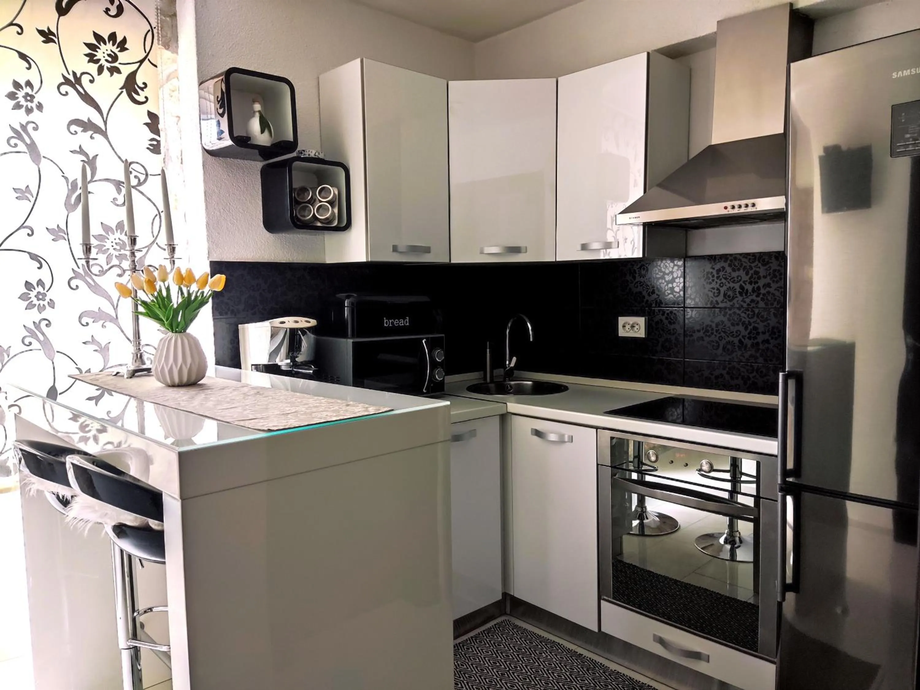 Kitchen or kitchenette in Guest House Klaudija