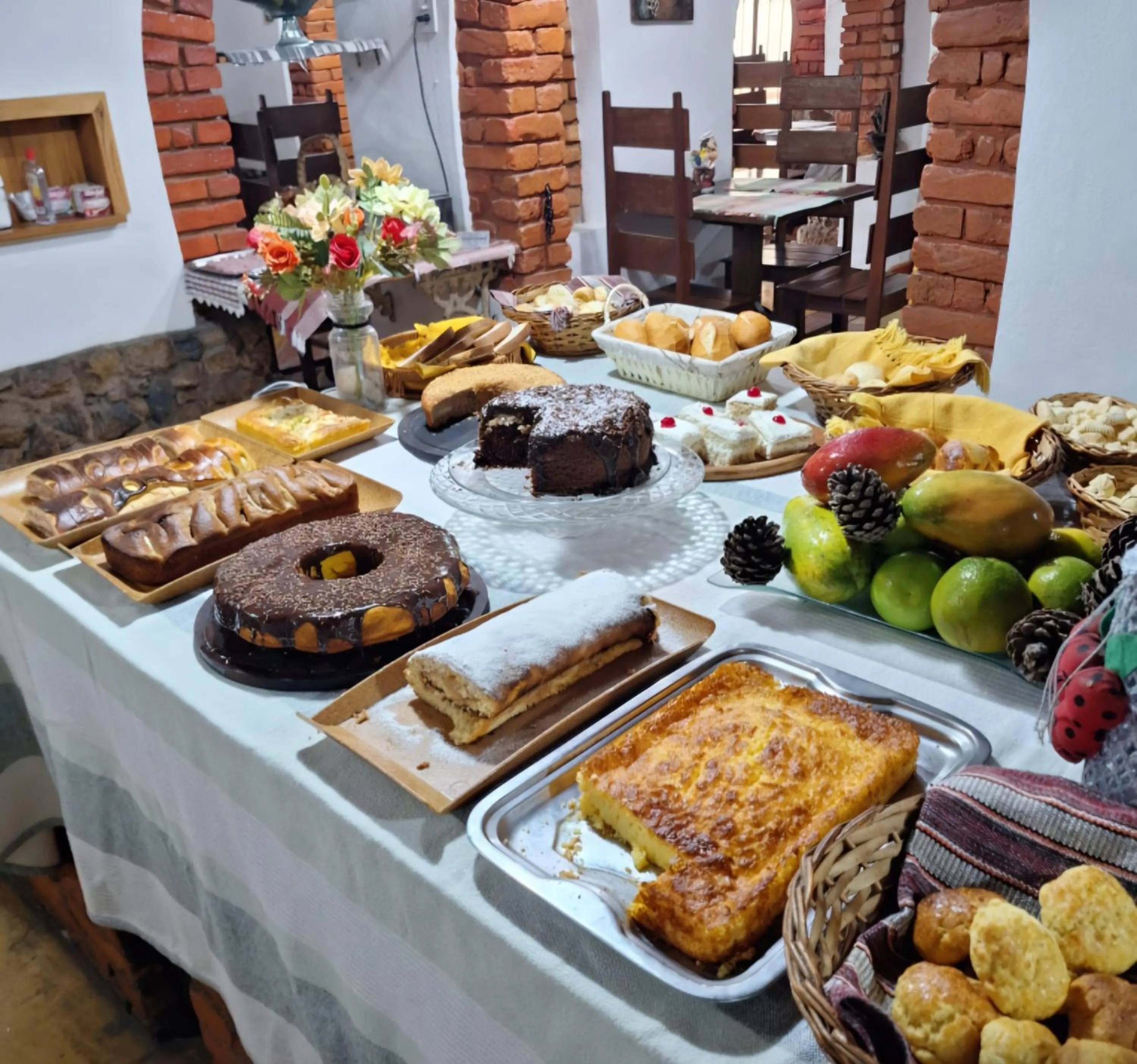 Food and drinks in Pousada Estação do Trem