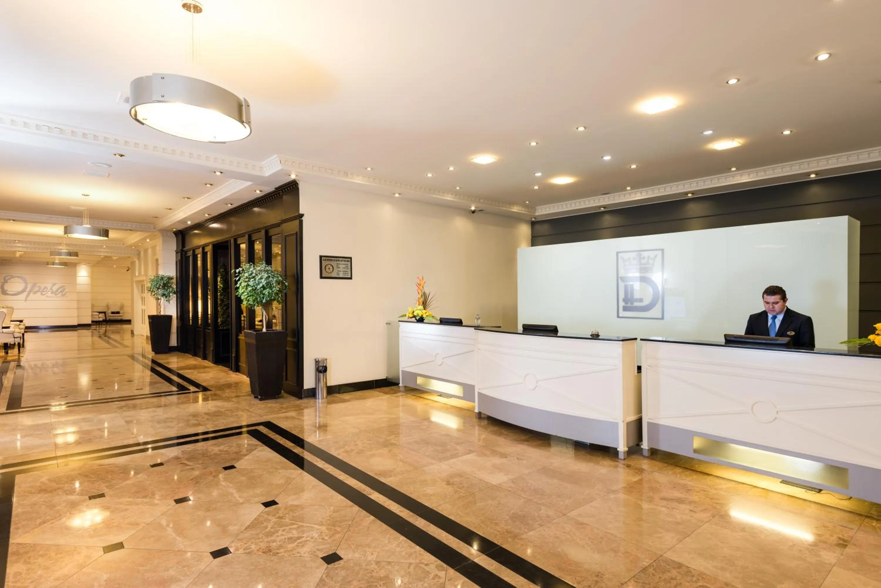 Lobby or reception in Dann Carlton Quito