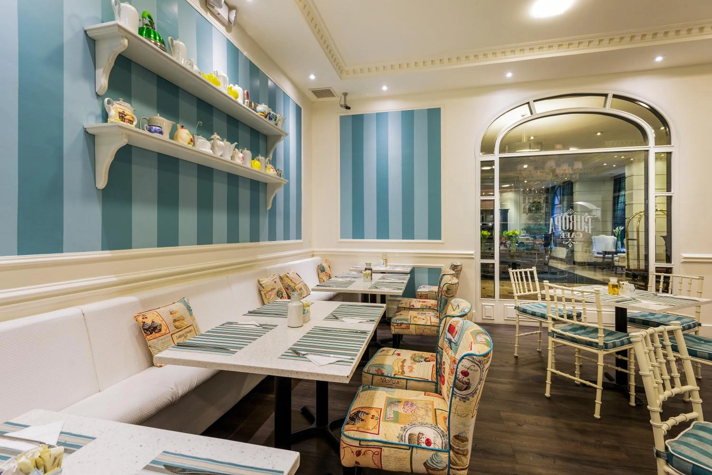 Restaurant/places to eat in Dann Carlton Quito