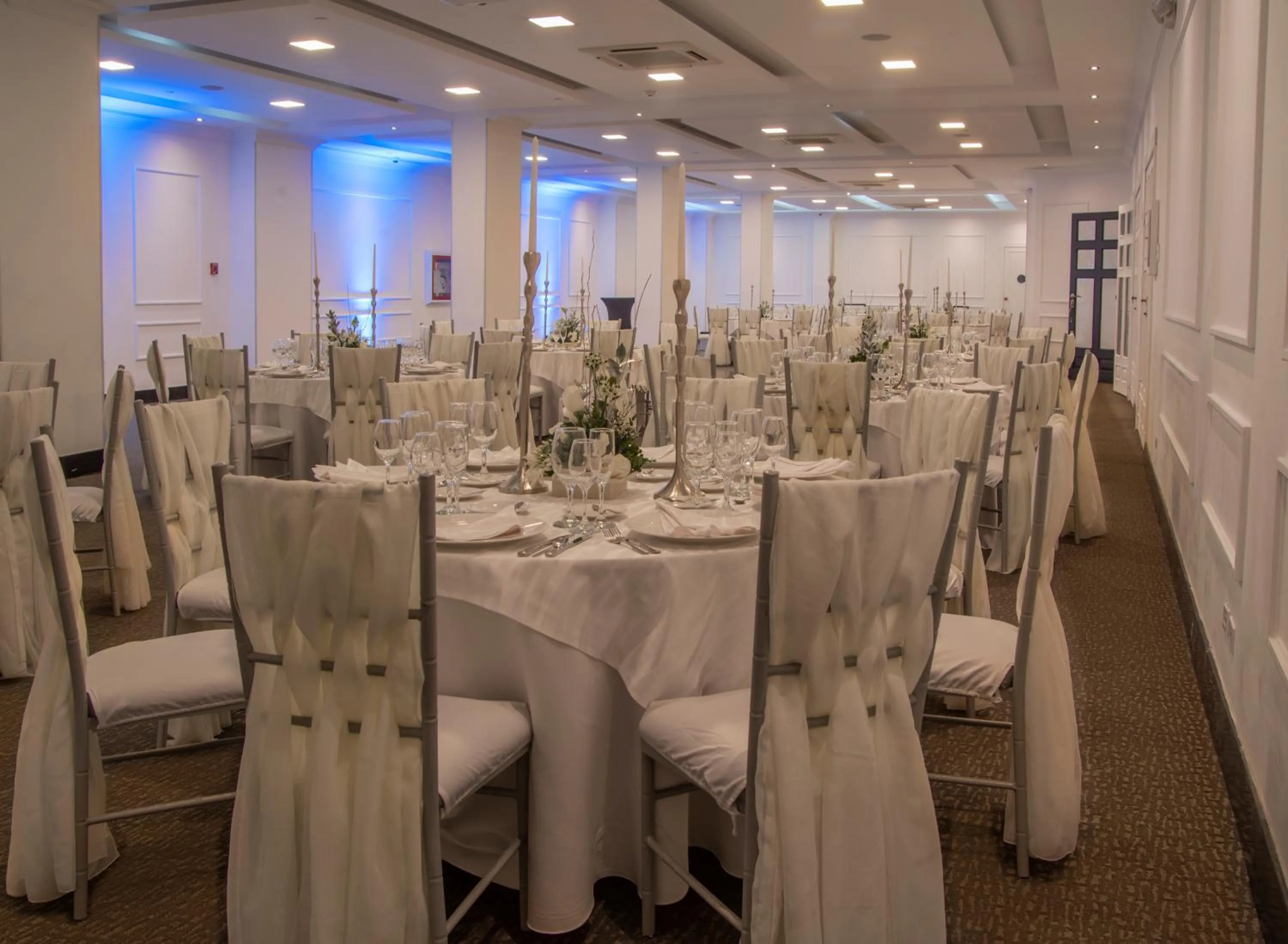 Lounge or bar in Dann Carlton Quito