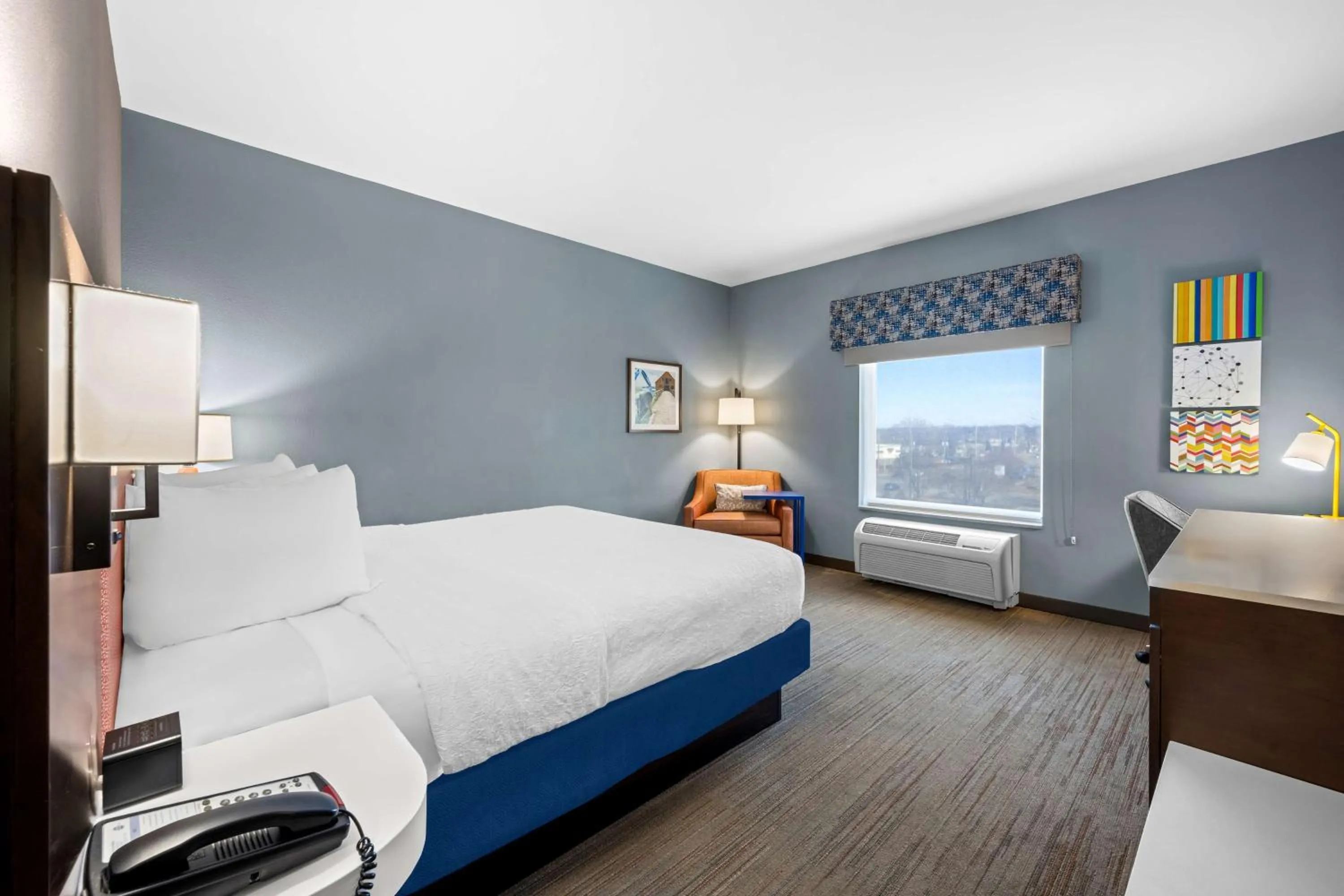 Bed in Hampton Inn Greenville