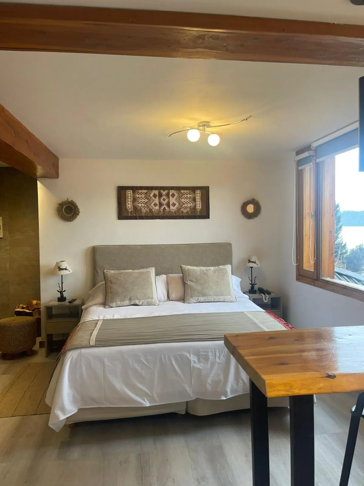 Bed in Cabañas Puerto Pireo