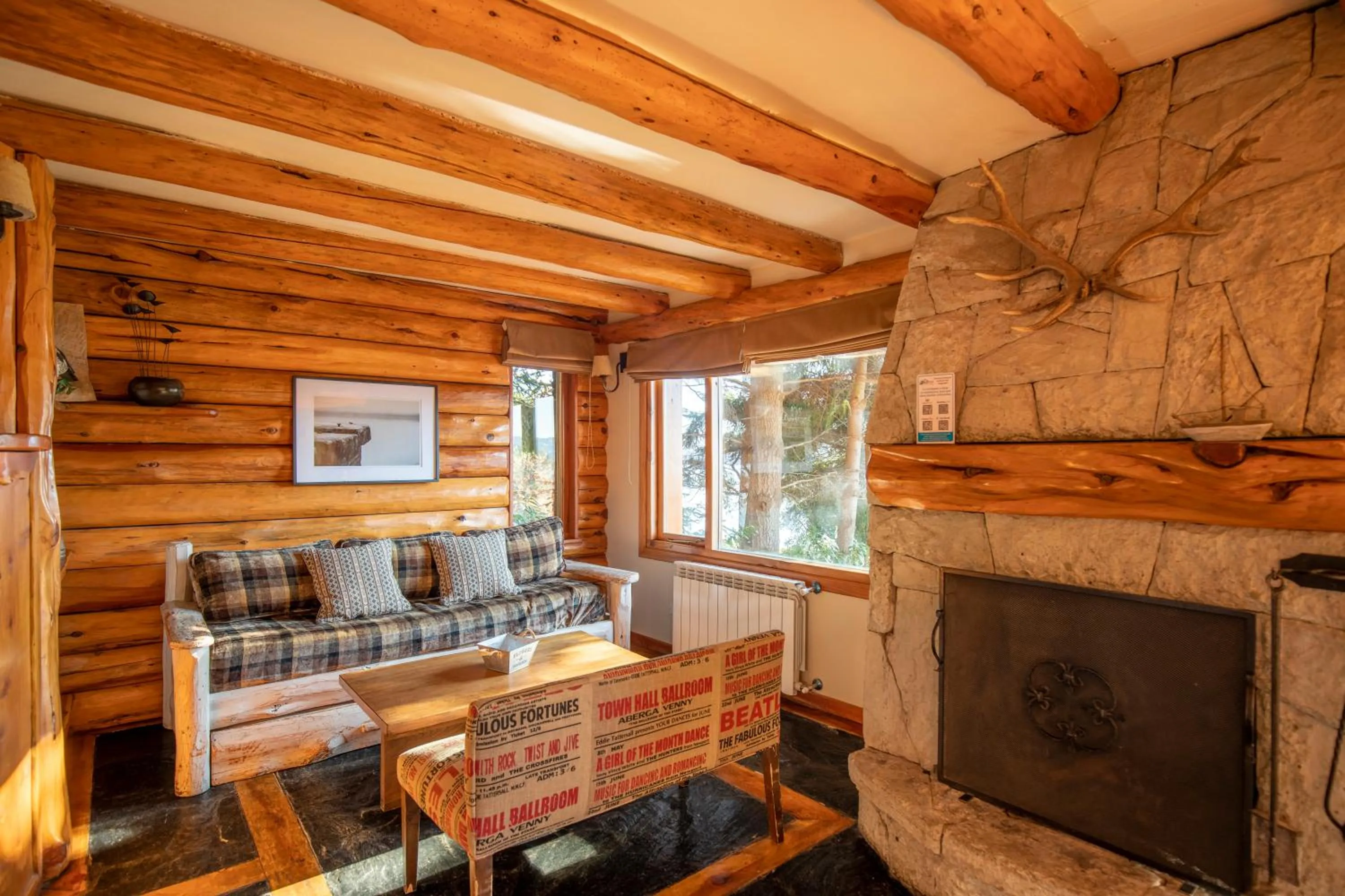 Living room in Cabañas Puerto Pireo