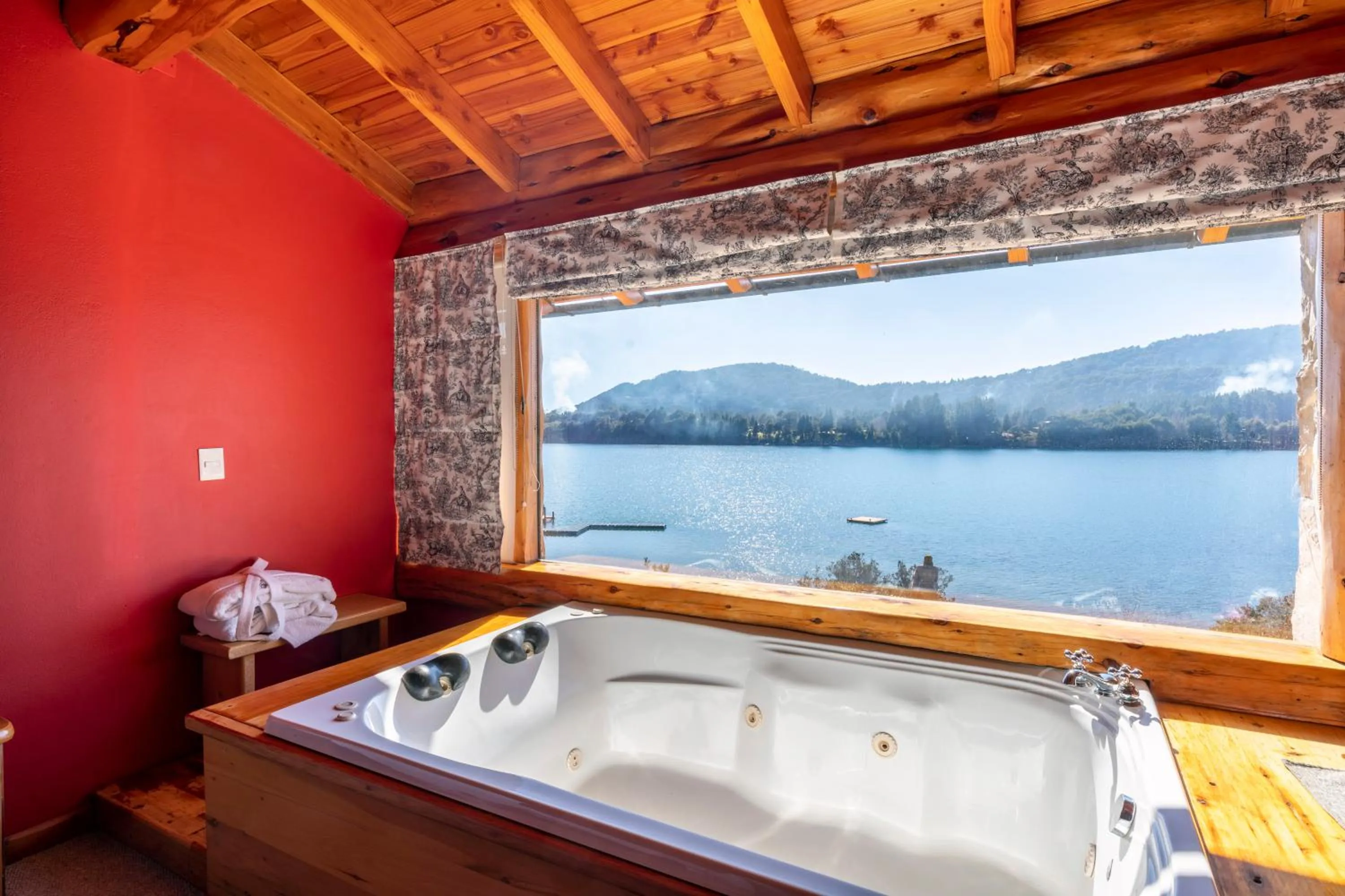 Bath in Cabañas Puerto Pireo