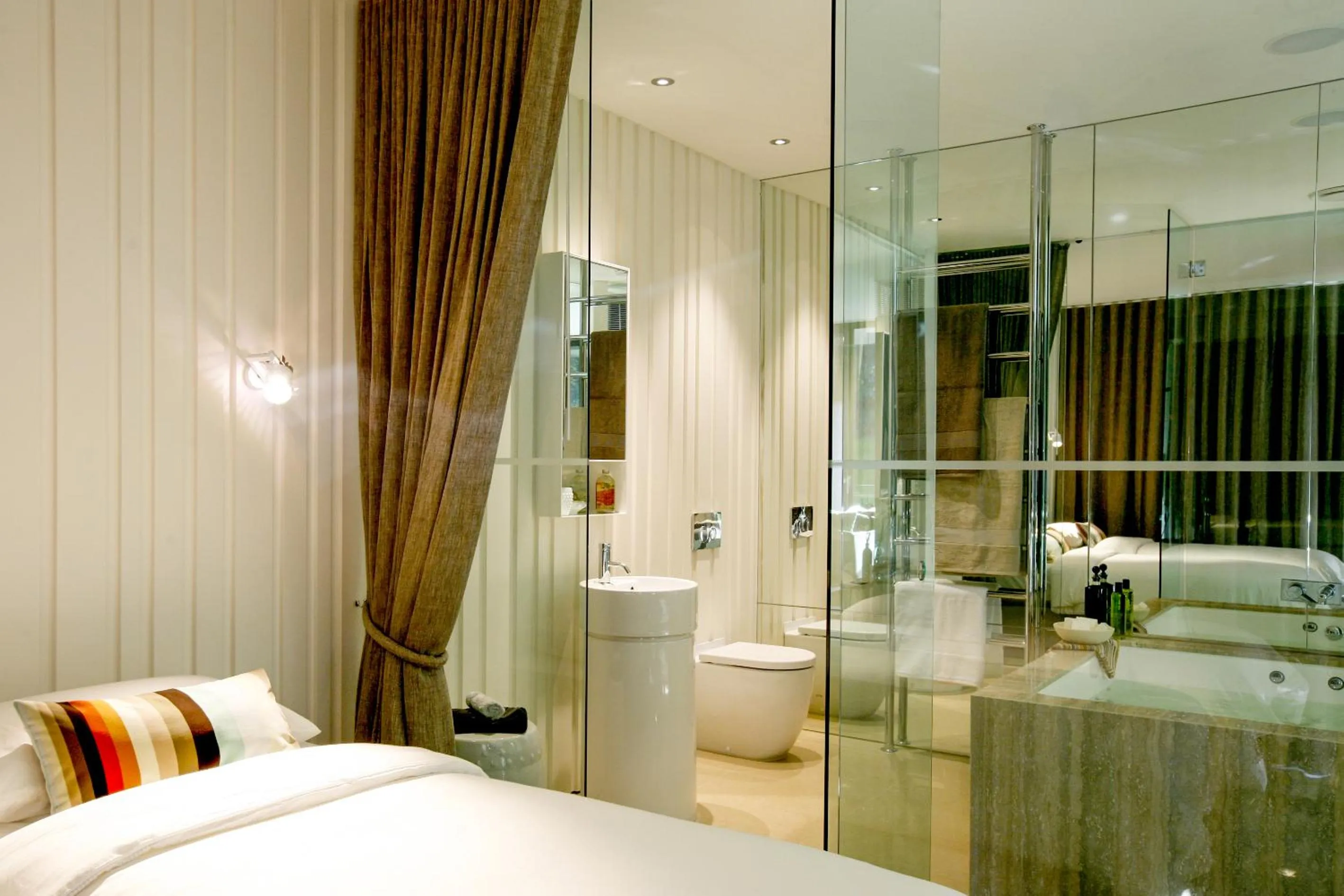 Bed in Hepburn at Hepburn