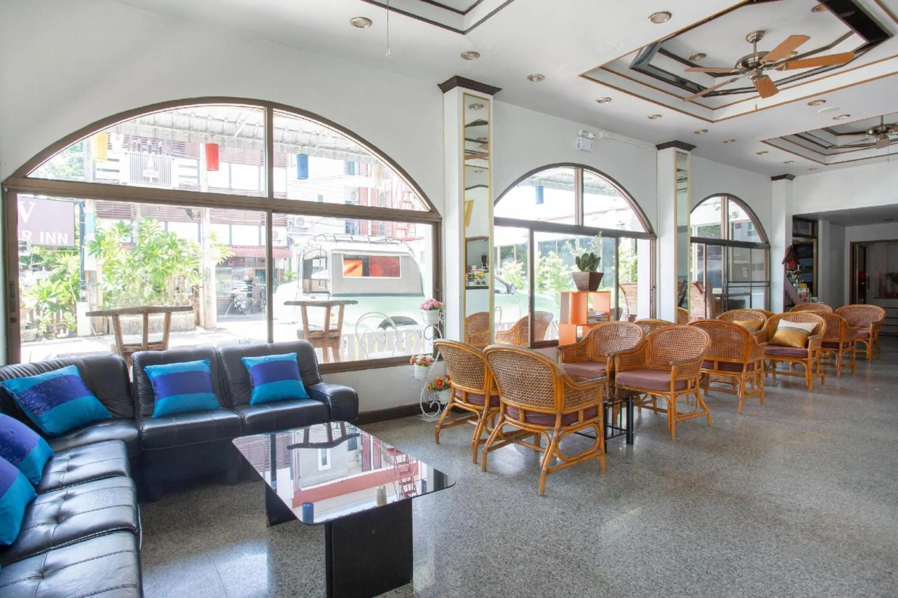 Lobby or reception in Super OYO 1096 Winner Inn Hotel