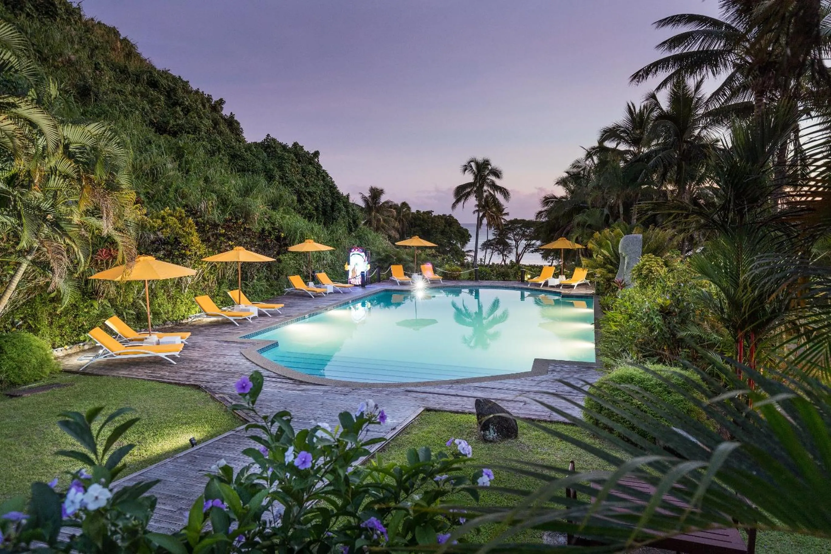 Pool view in Wellesley Resort Fiji
