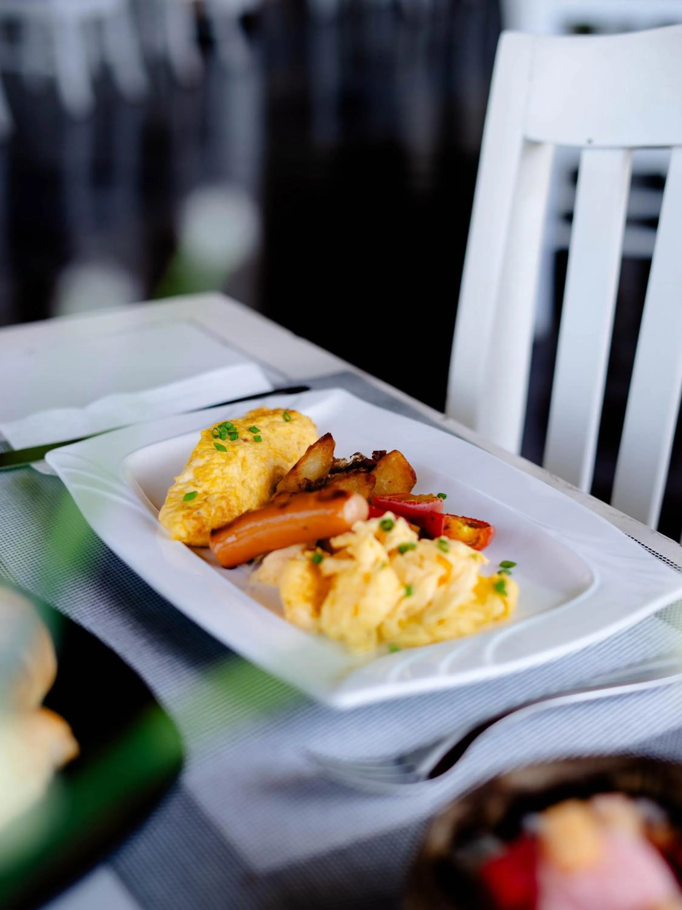 Breakfast in Pinnacle Koh Tao Resort
