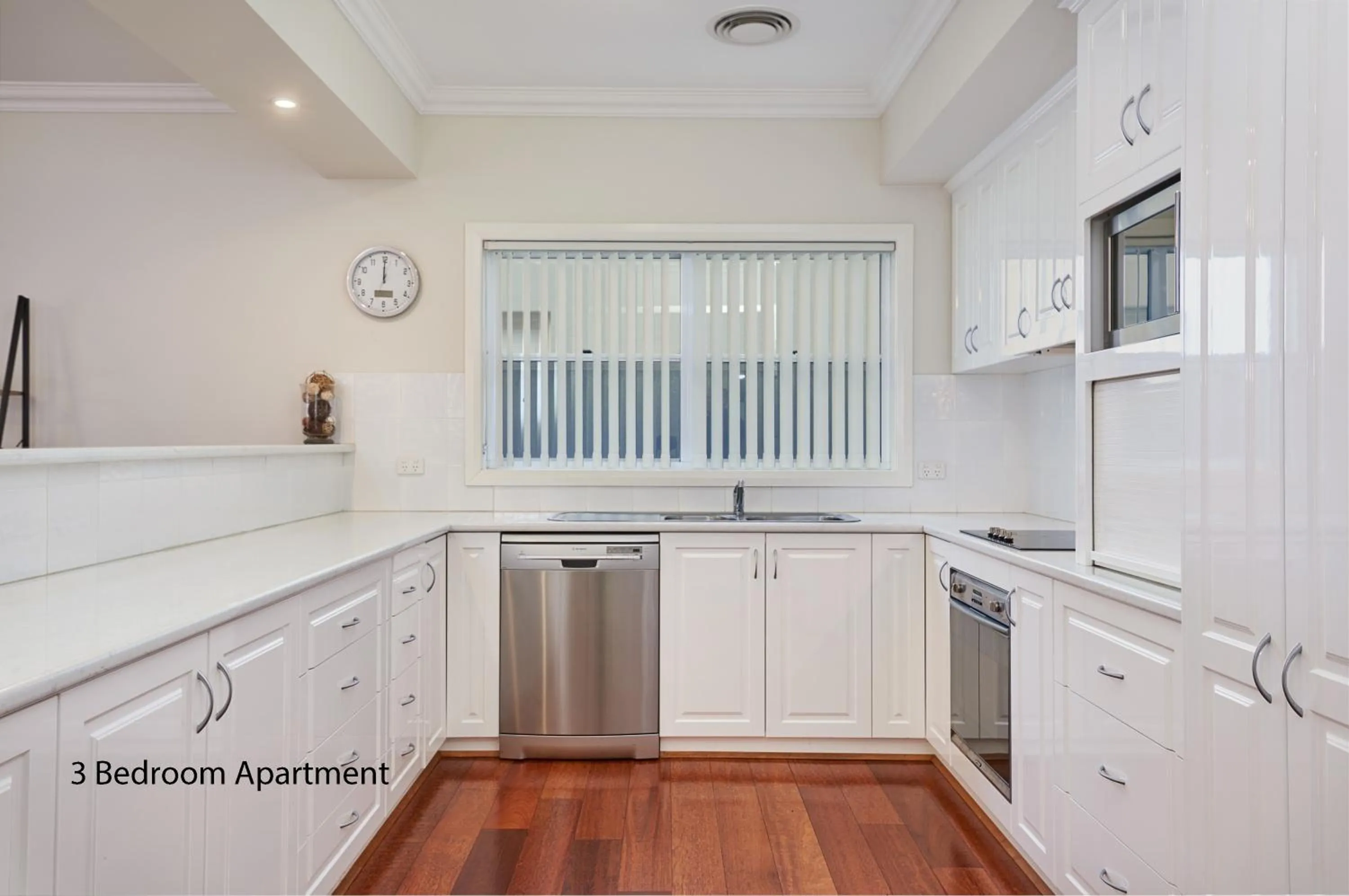 Kitchen or kitchenette in The Charles