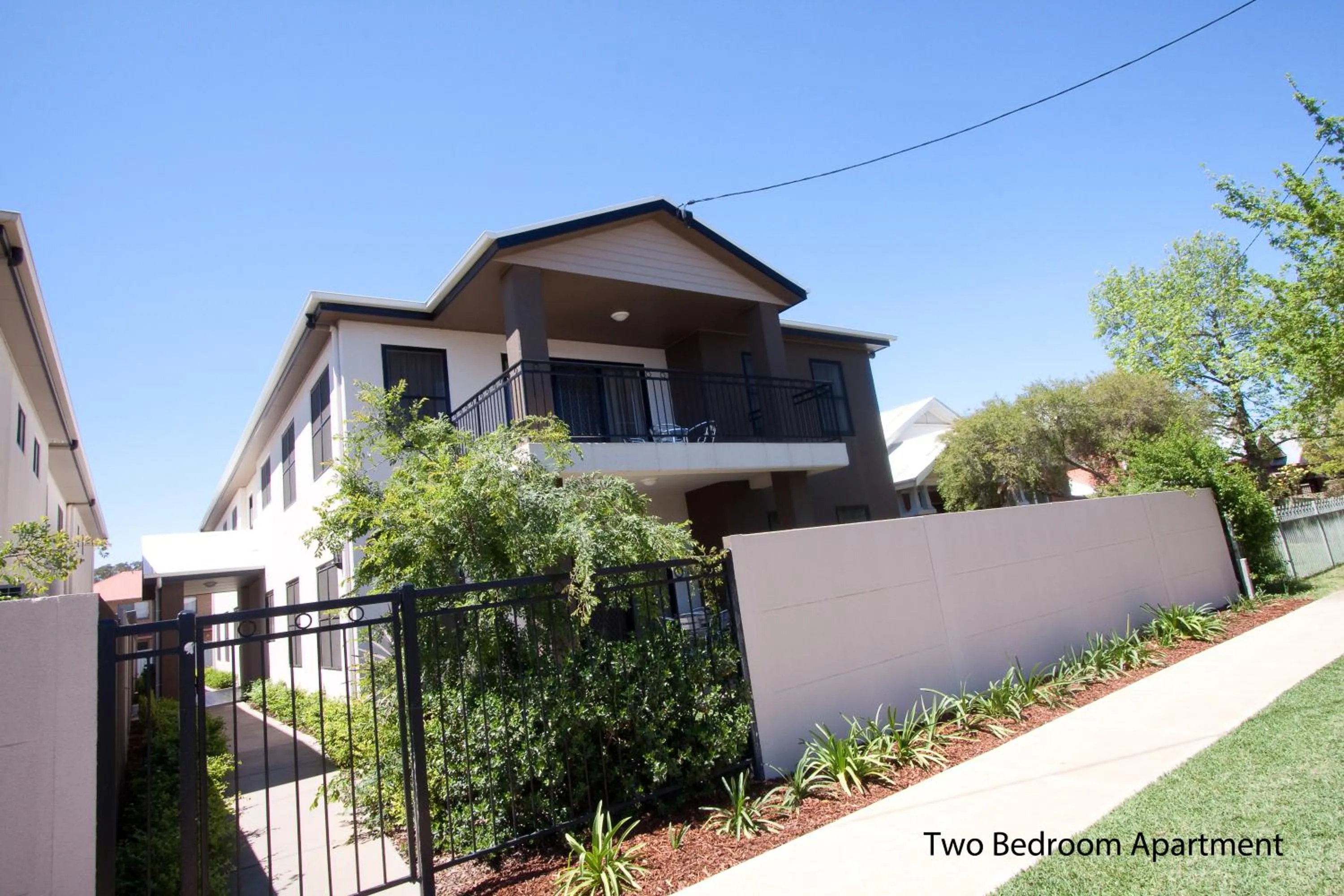 Facade/entrance in The Charles
