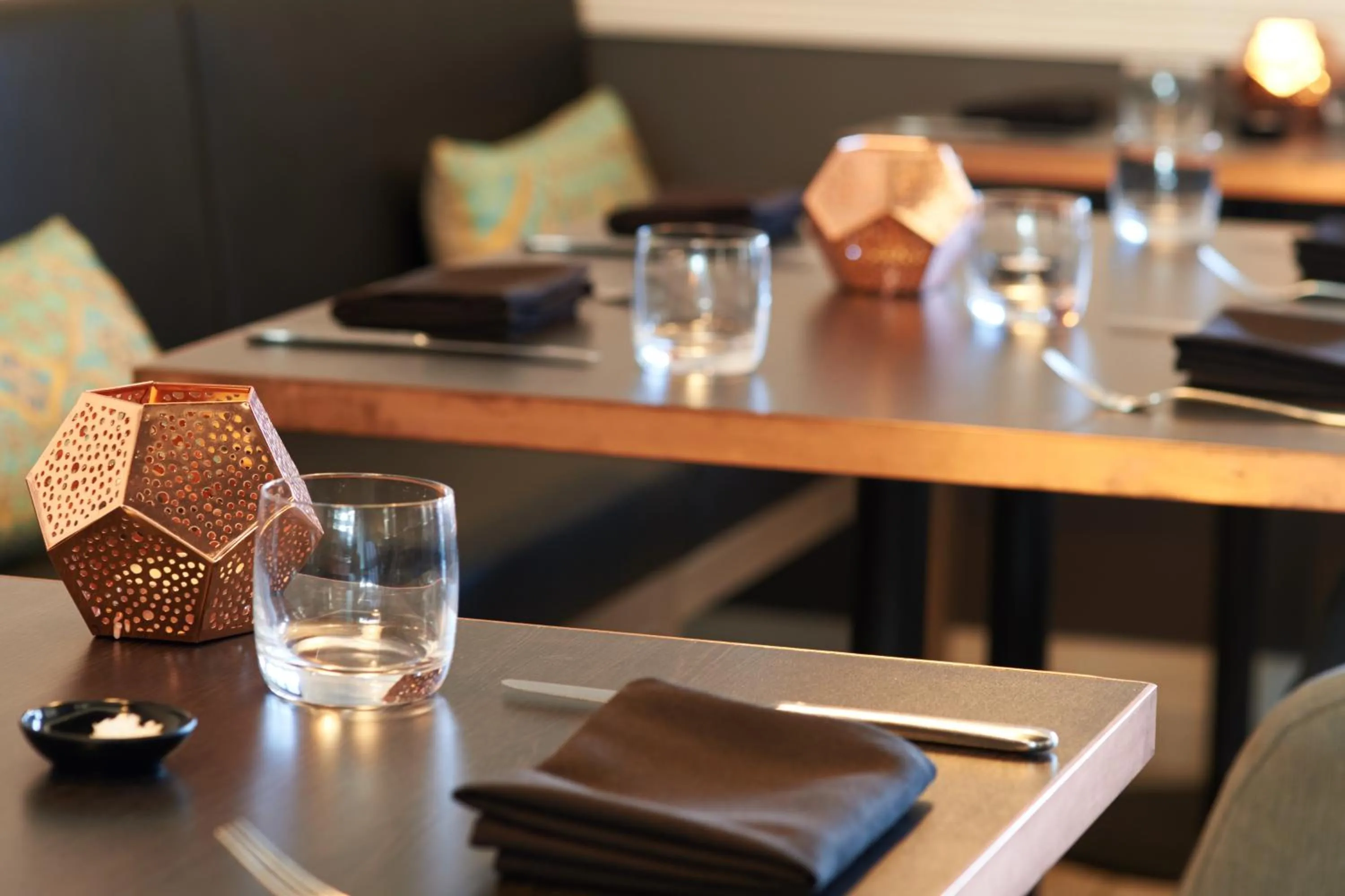 Restaurant/places to eat in The Charles