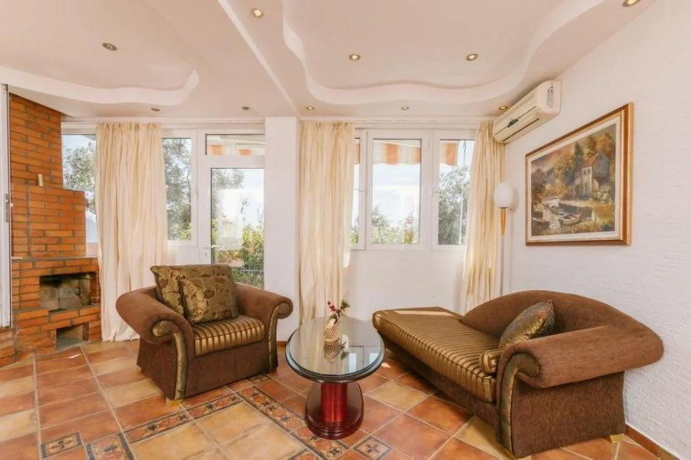 Living room in Monte Perla Residence