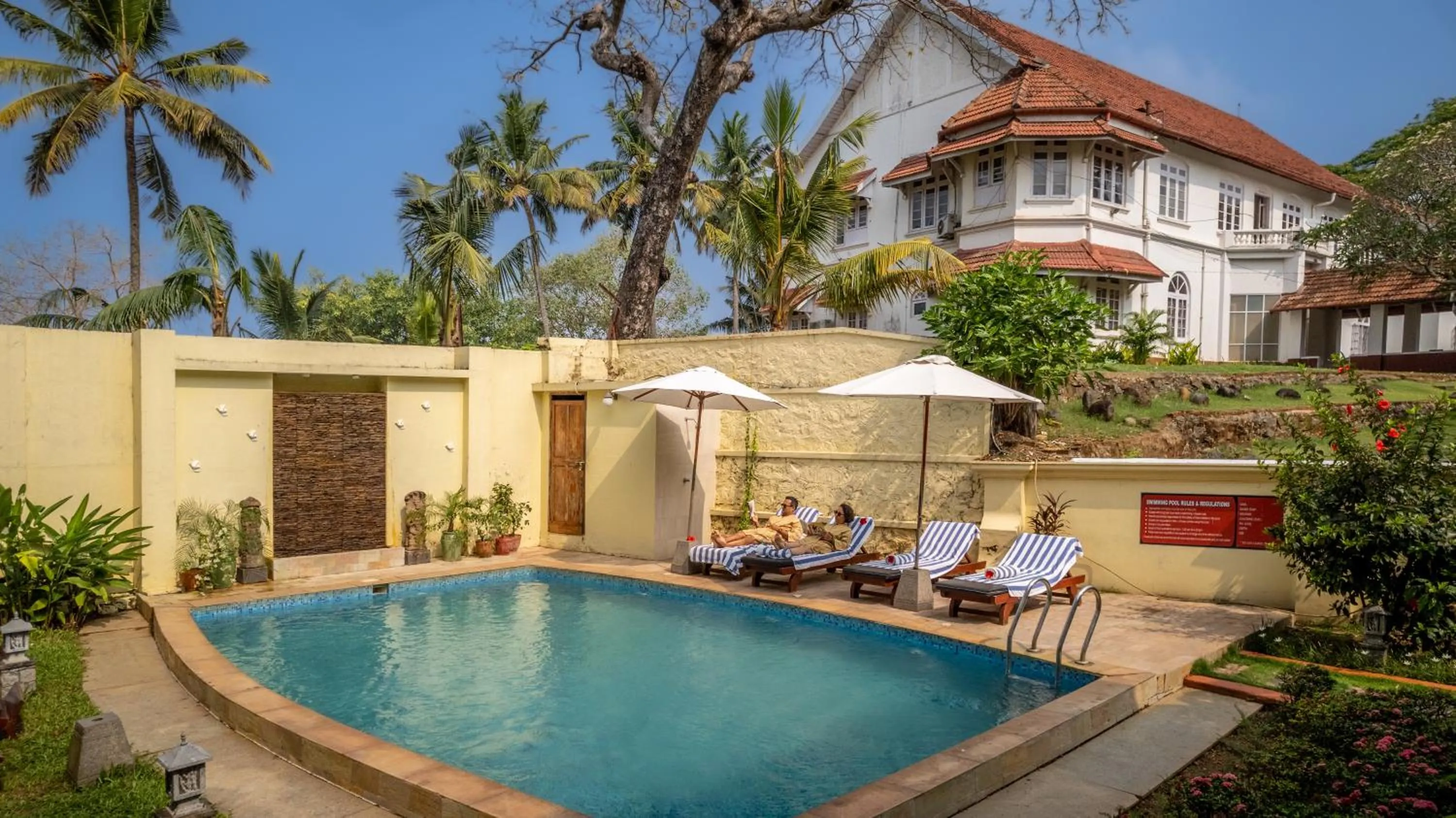 Swimming pool in Amritara The Poovath Beachfront Heritage, Fort Kochi