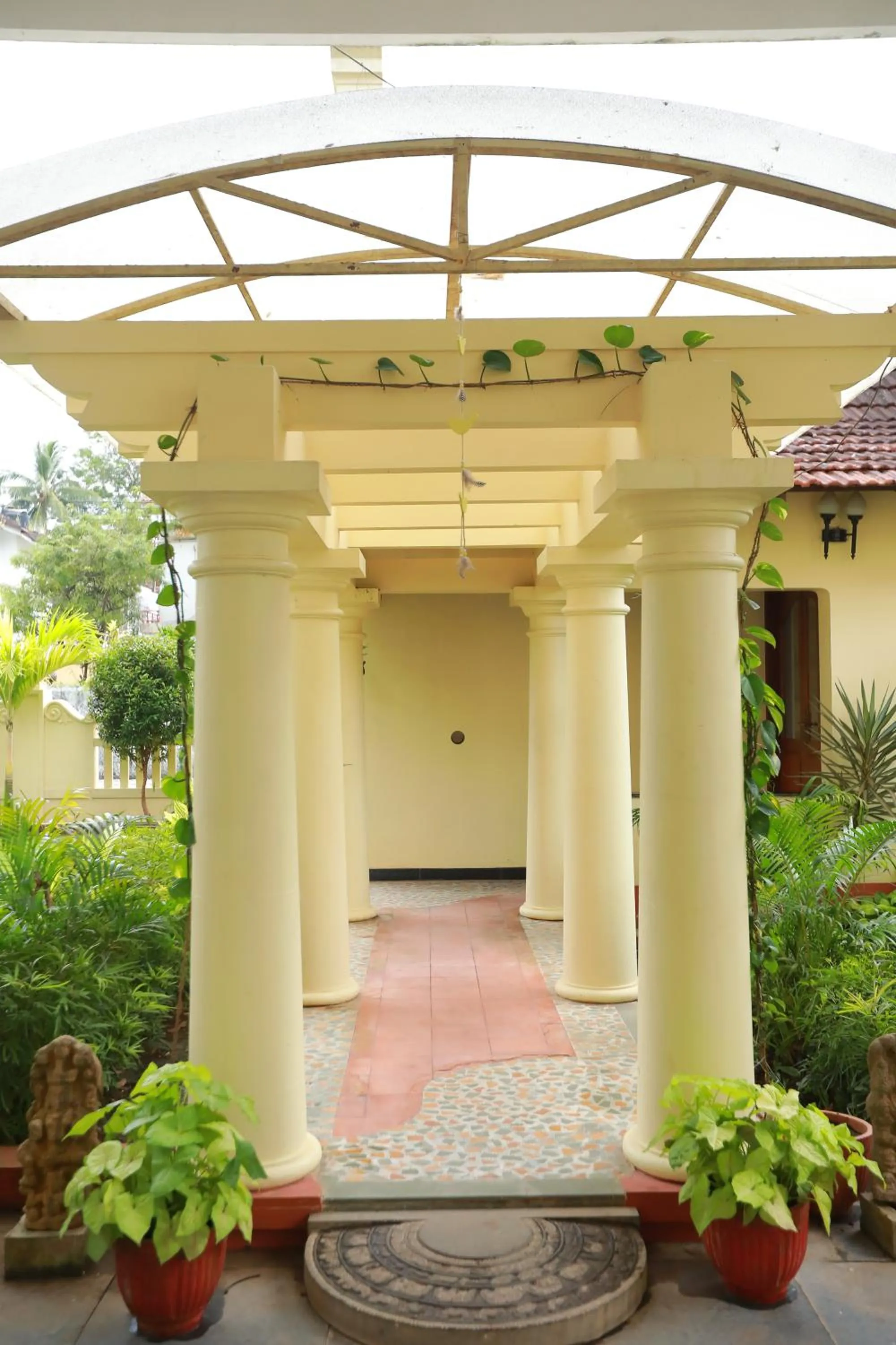 Facade/entrance in Amritara The Poovath Beachfront Heritage, Fort Kochi