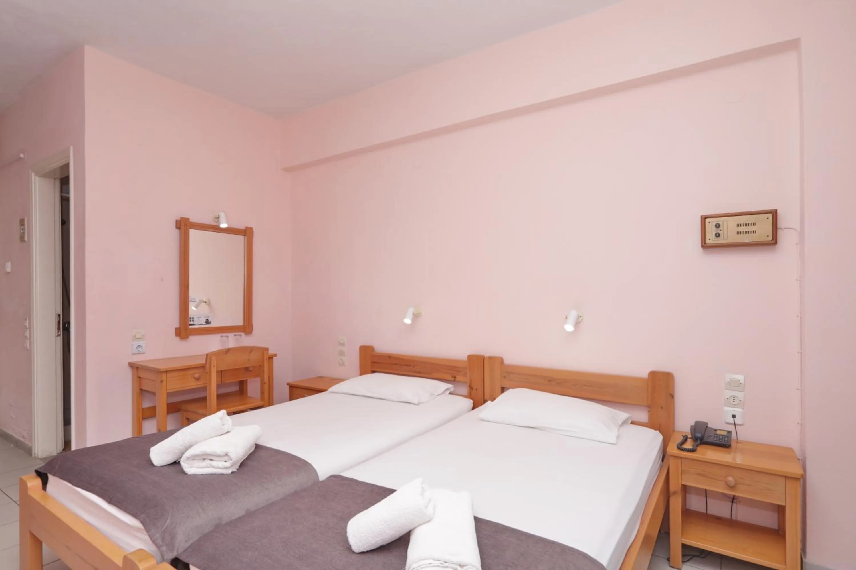 Photo of the whole room, Bed in Dolphin Hotel