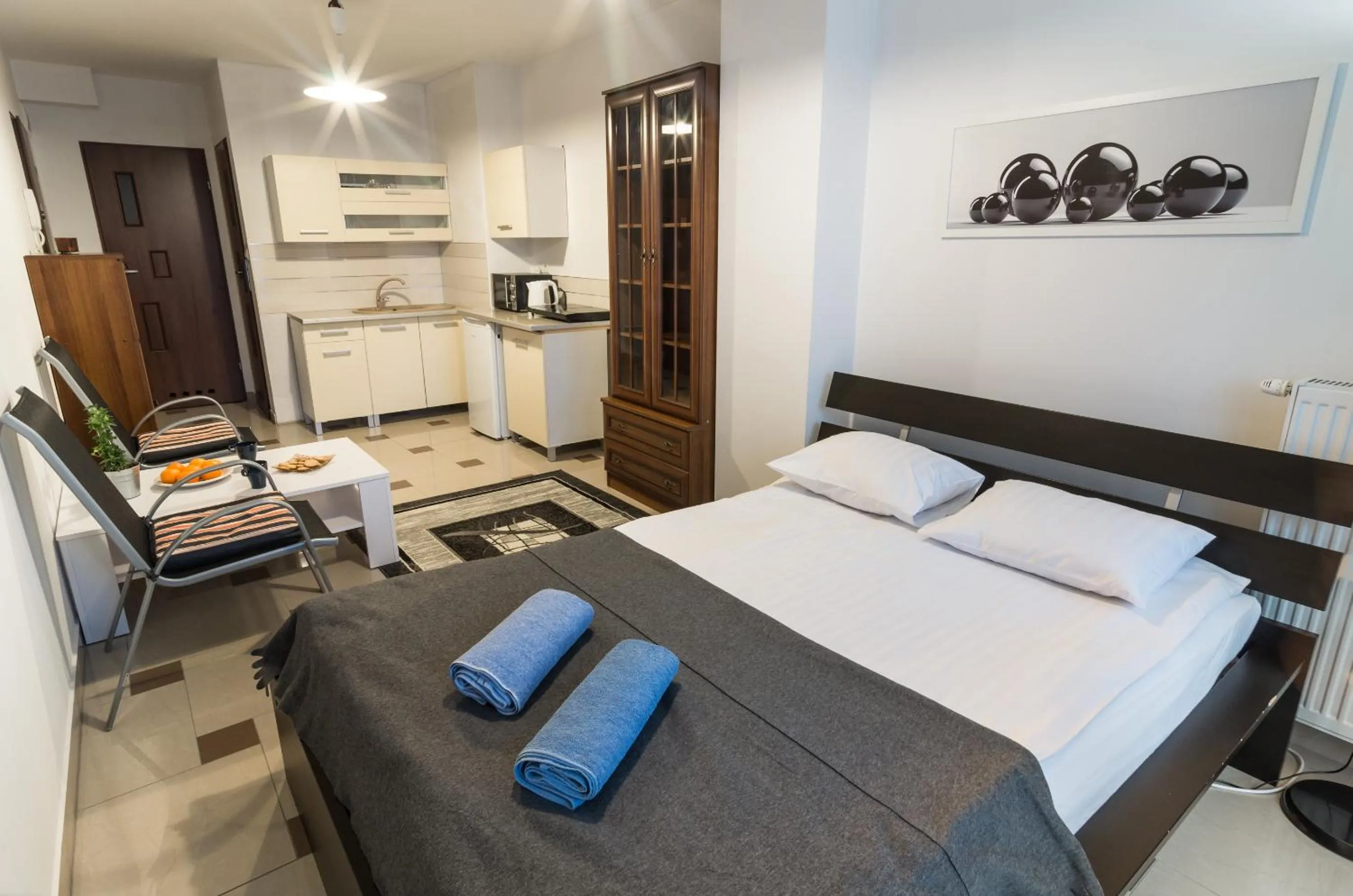 Photo of the whole room, Bed in Bubble Hostel