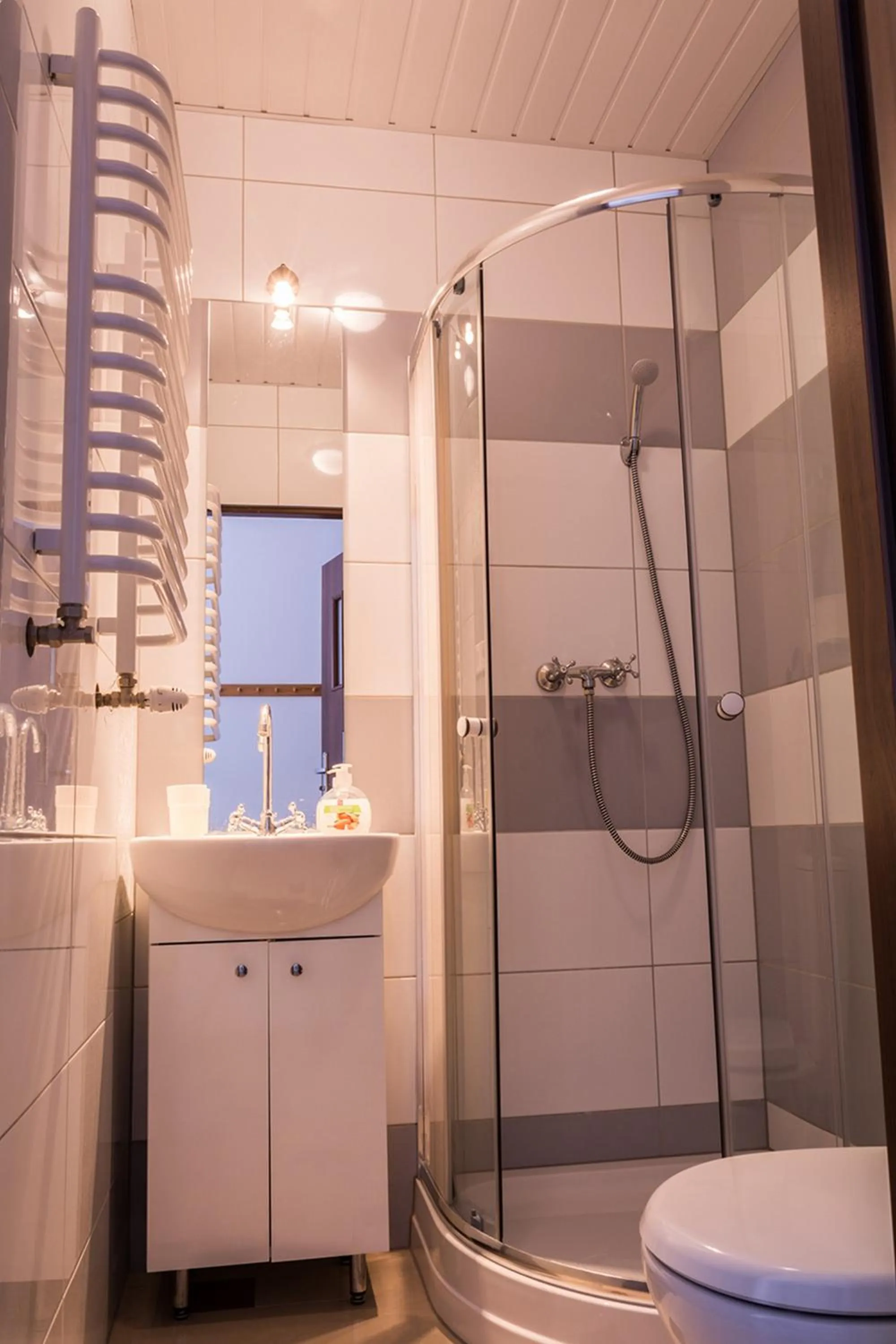 Shower in Bubble Hostel