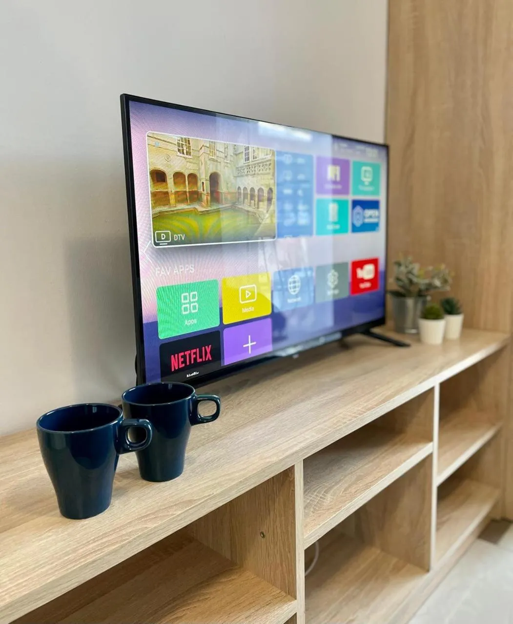 TV and multimedia in Bubble Hostel