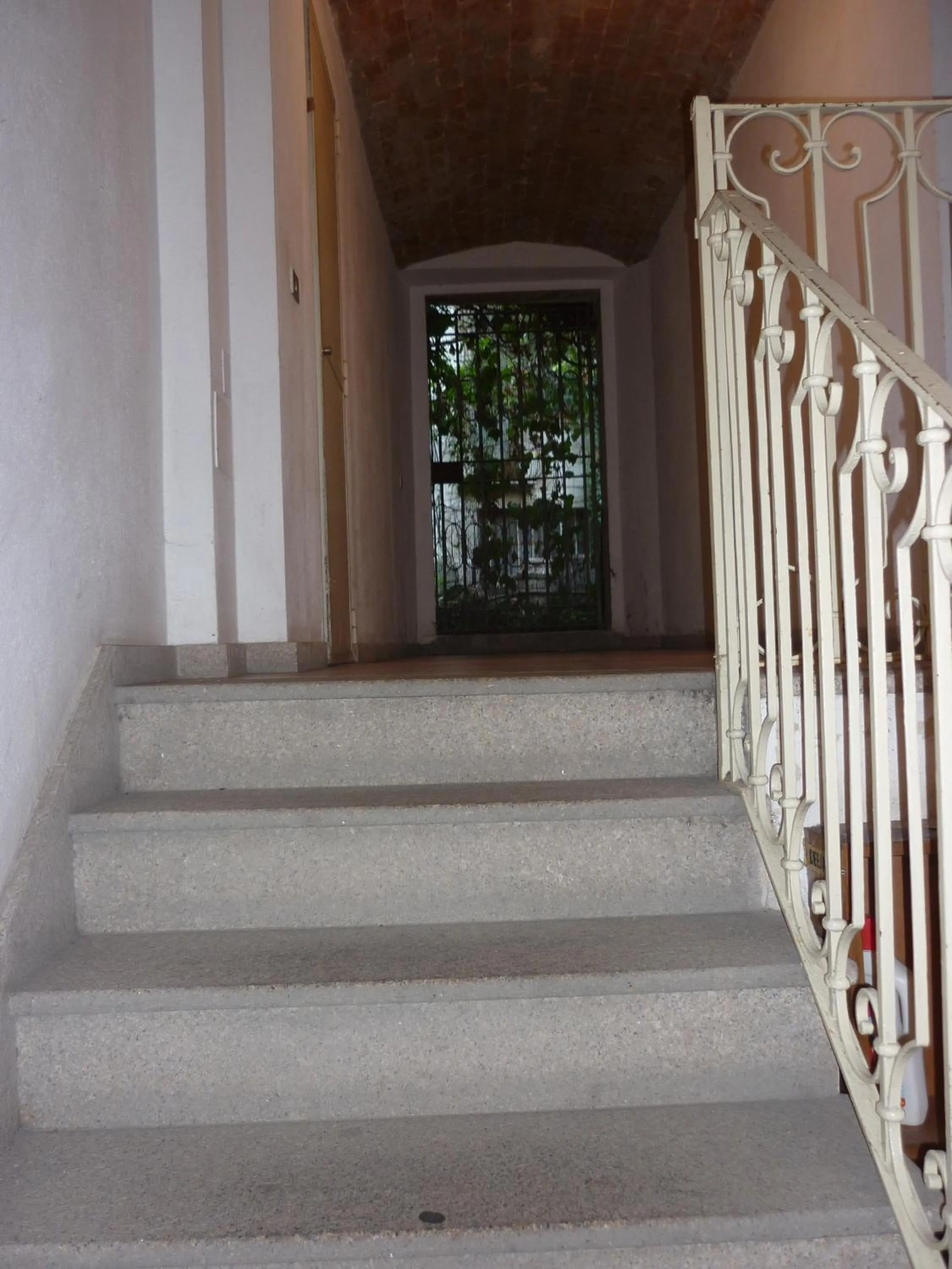 Facade/entrance in Domo Silvia E Paolo