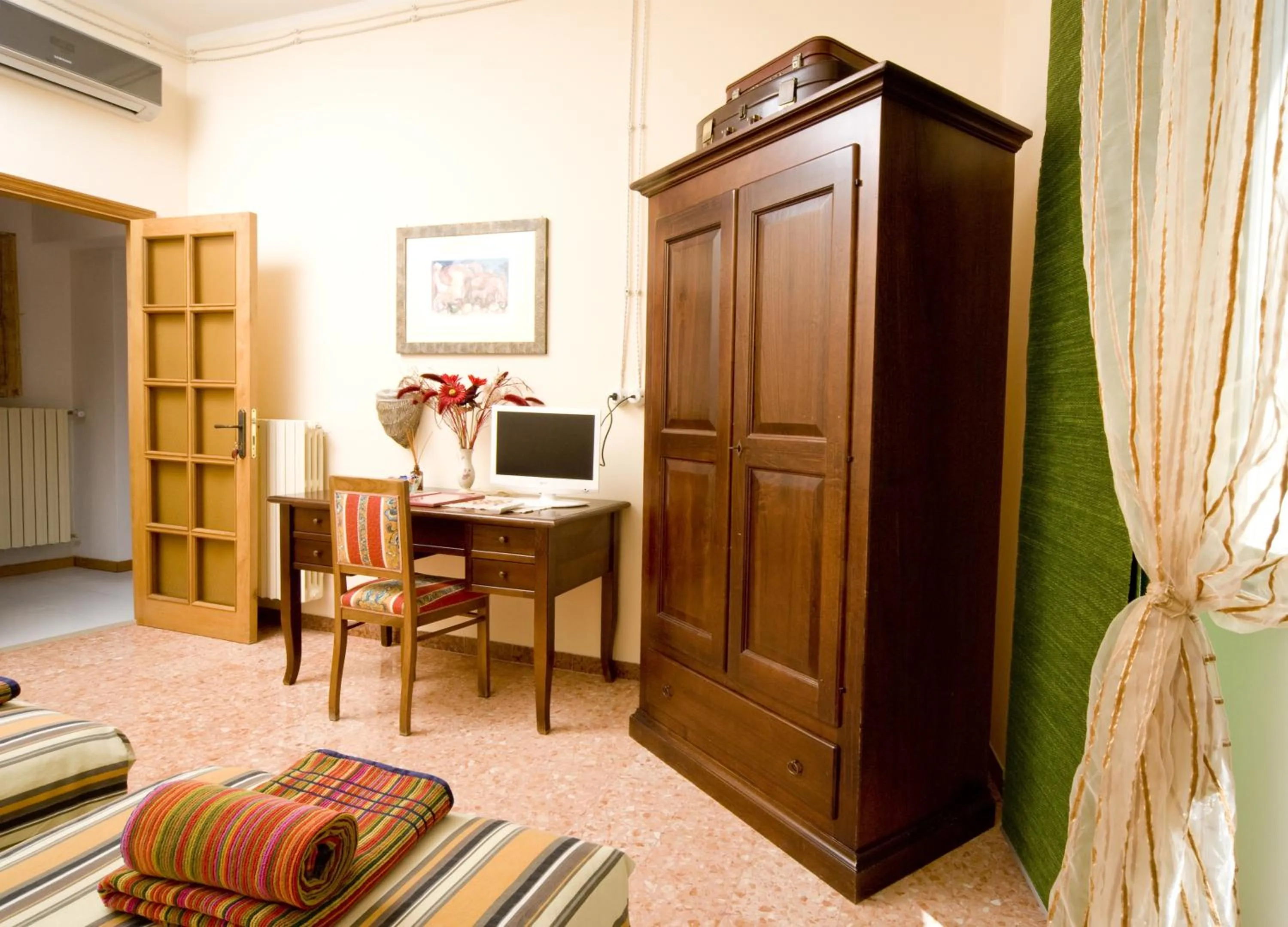 Decorative detail in Domo Silvia E Paolo