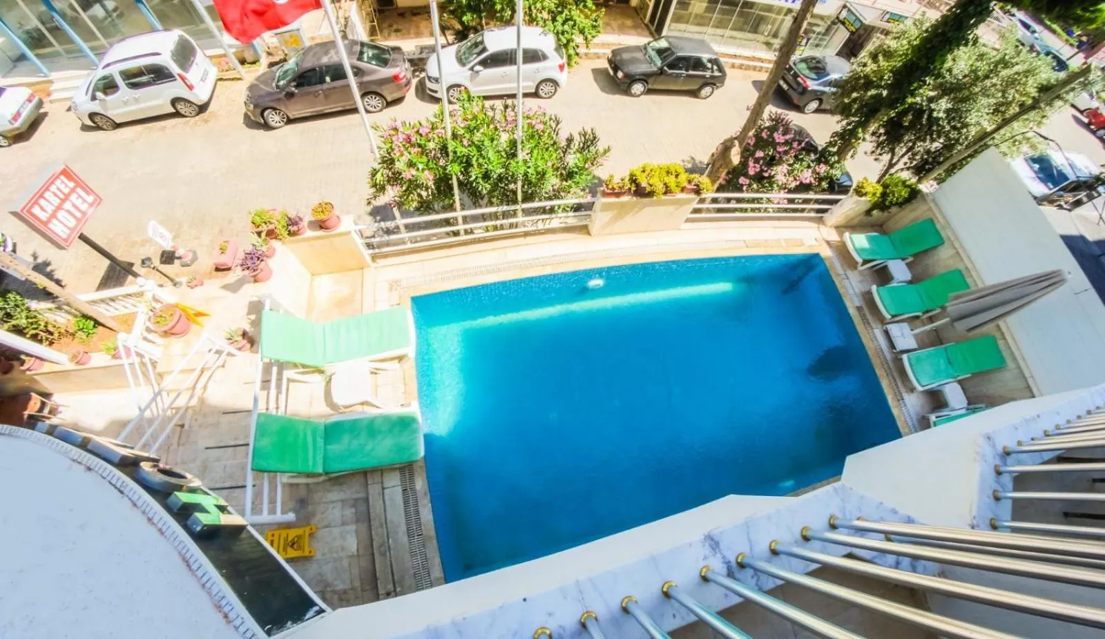 Pool view in Kartel Hotel