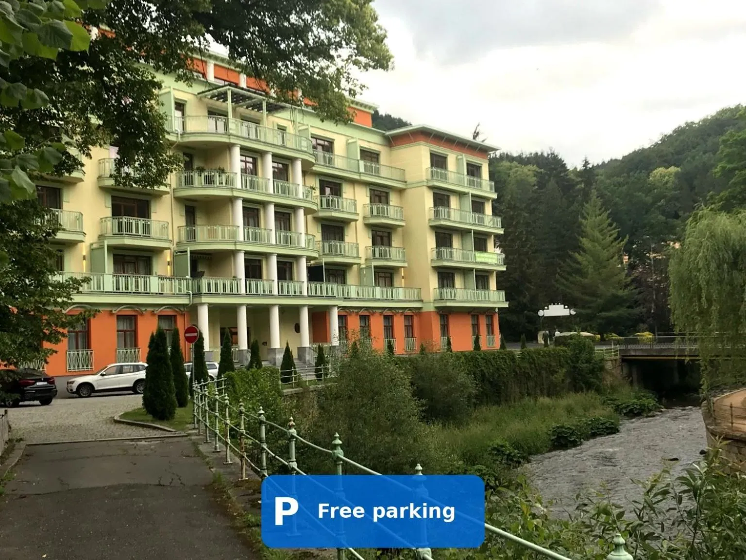 Slunecni Lazne Apartments