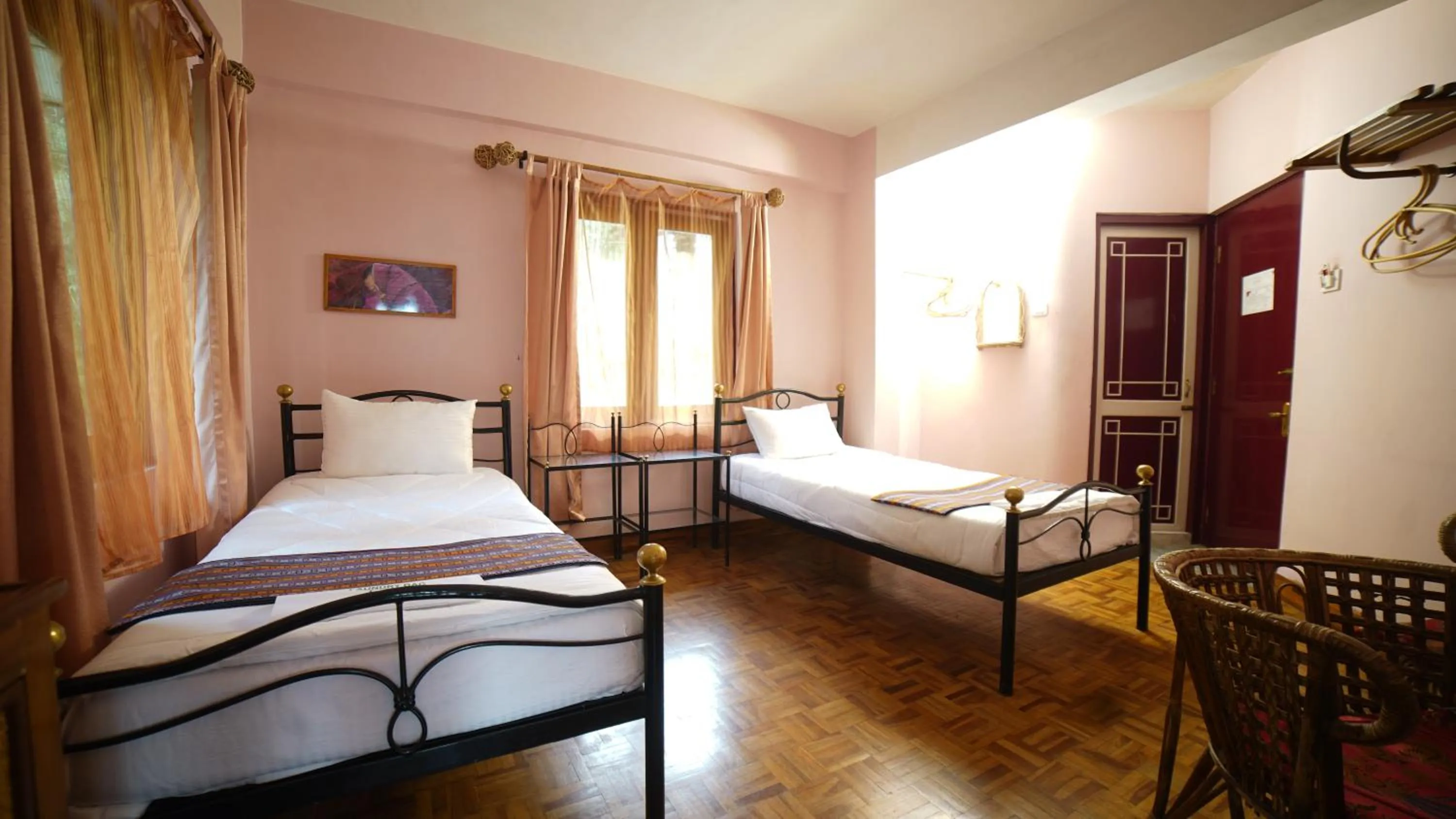 Bedroom, Bed in Bamboo Retreat