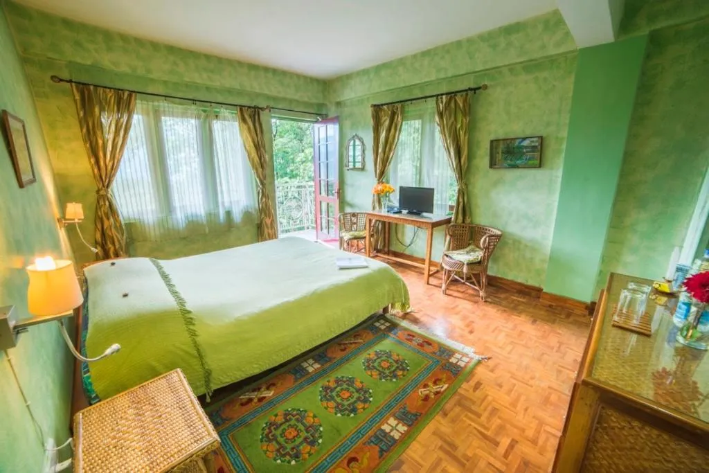 Bedroom, Bed in Bamboo Retreat
