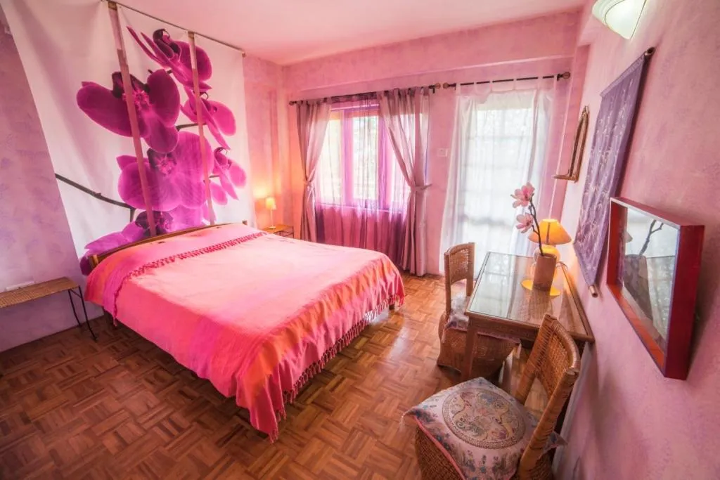 Deluxe Double Room in Bamboo Retreat