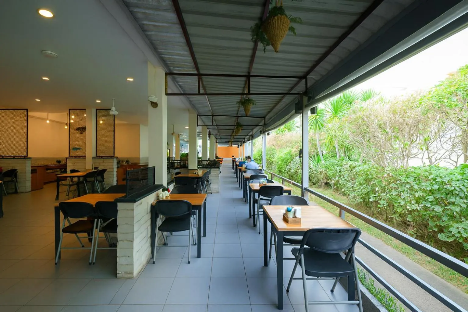 Restaurant/places to eat in Tuana Hotels The Natural Resort