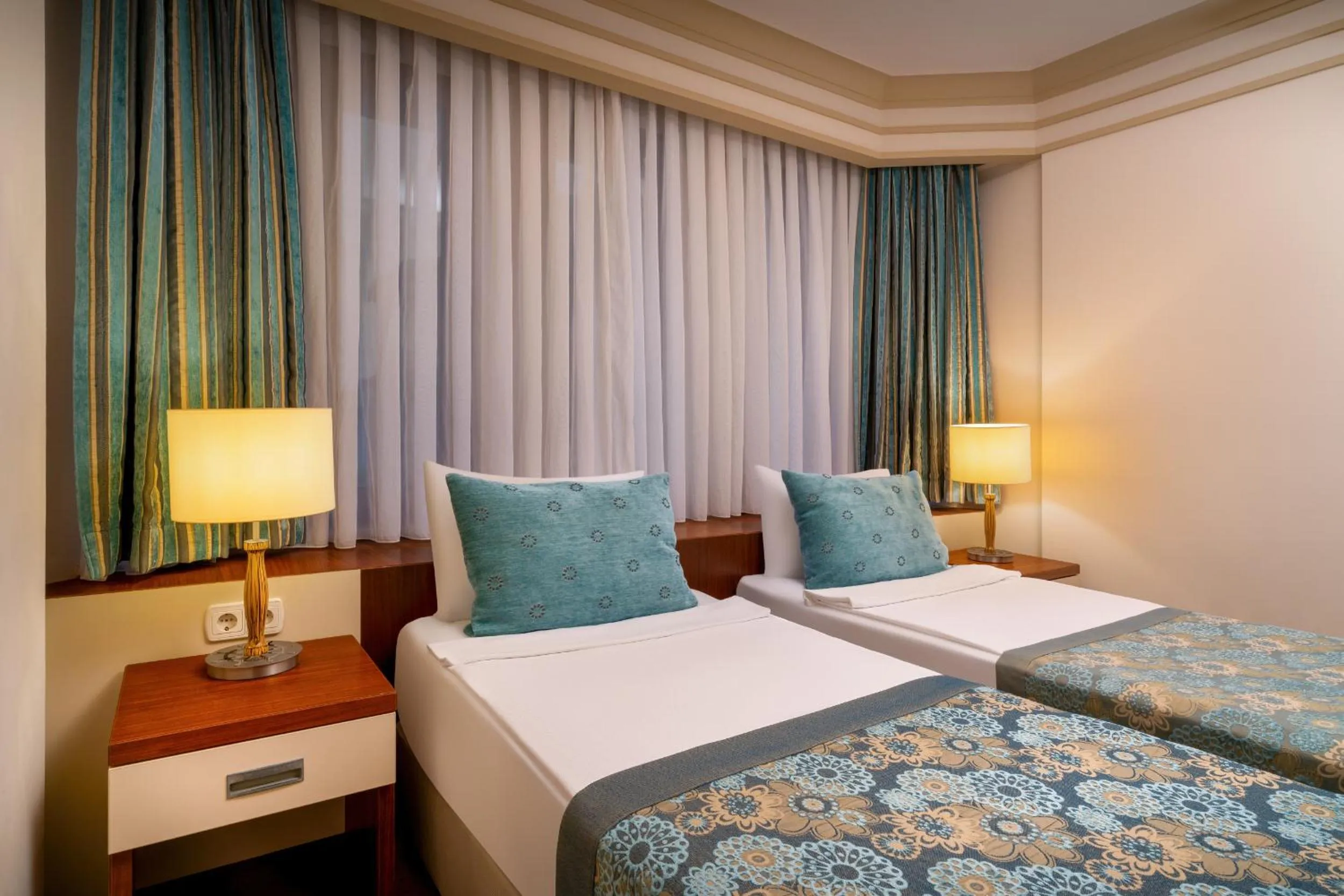 Bed in Villa Side Hotel