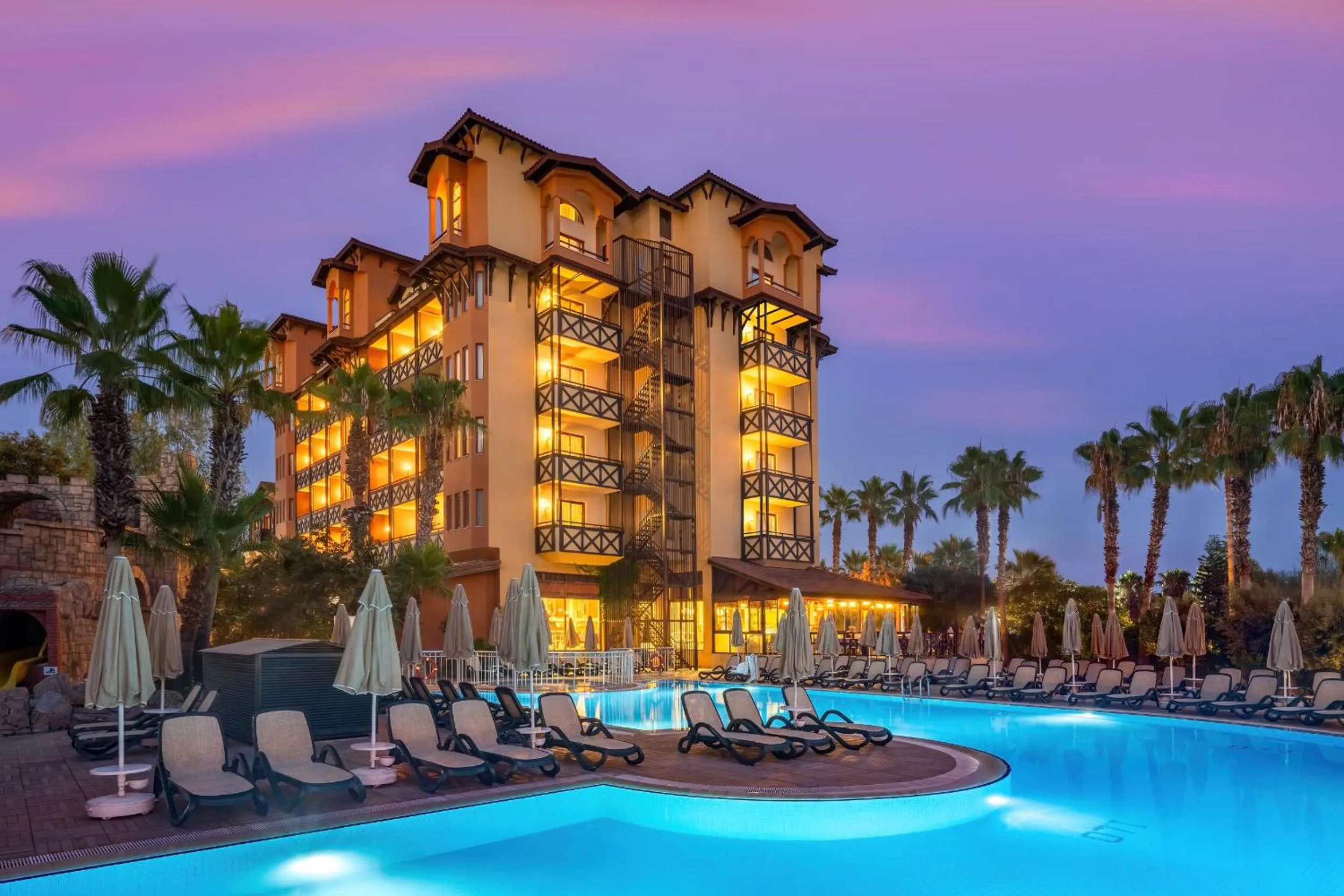 Property building in Villa Side Hotel