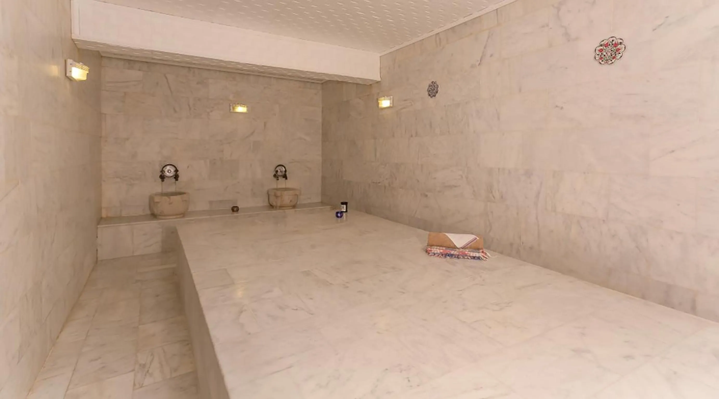Public Bath, Bed in Ozlem Garden Hotel