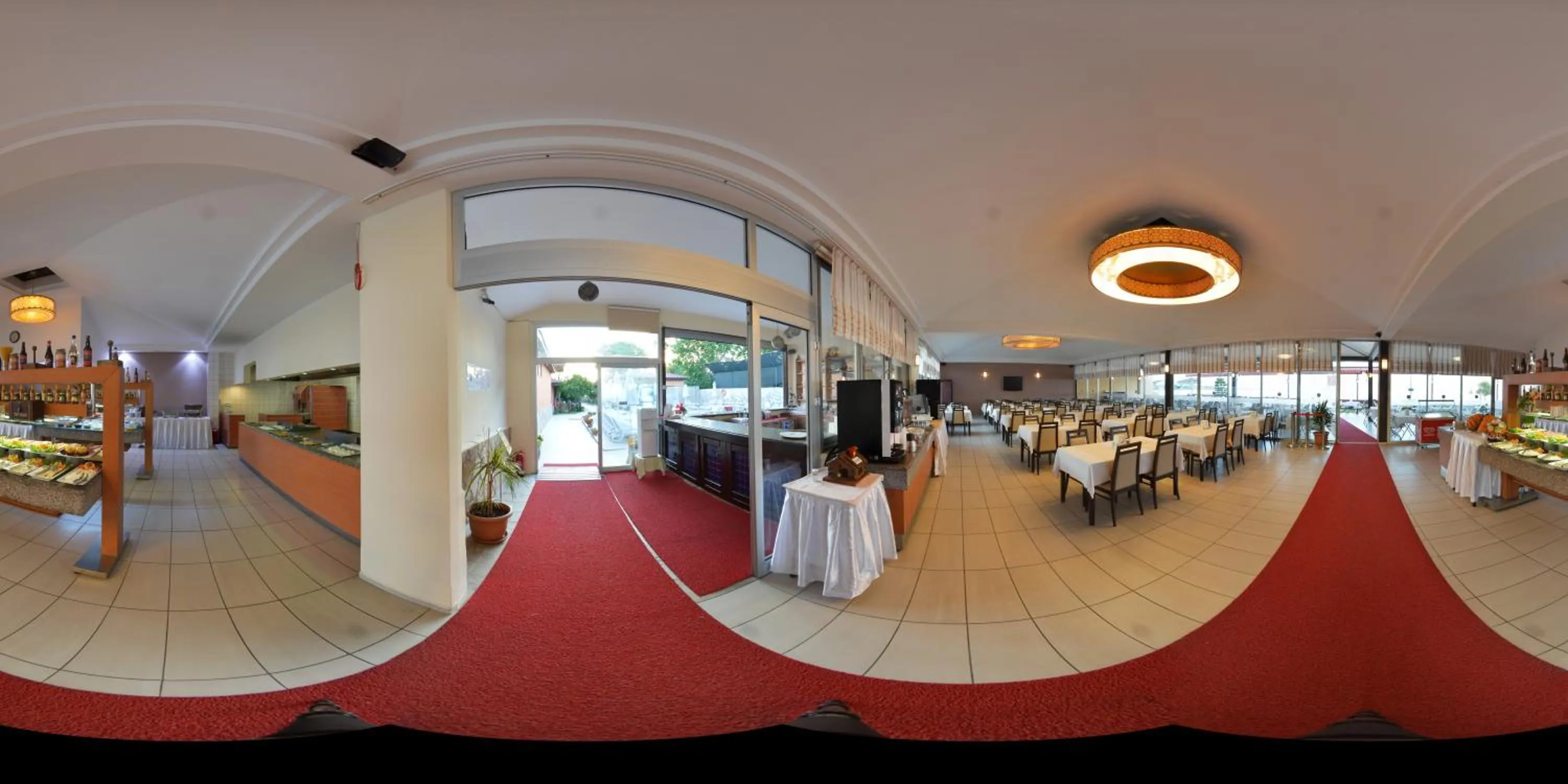 Restaurant/places to eat in Ozlem Garden Hotel