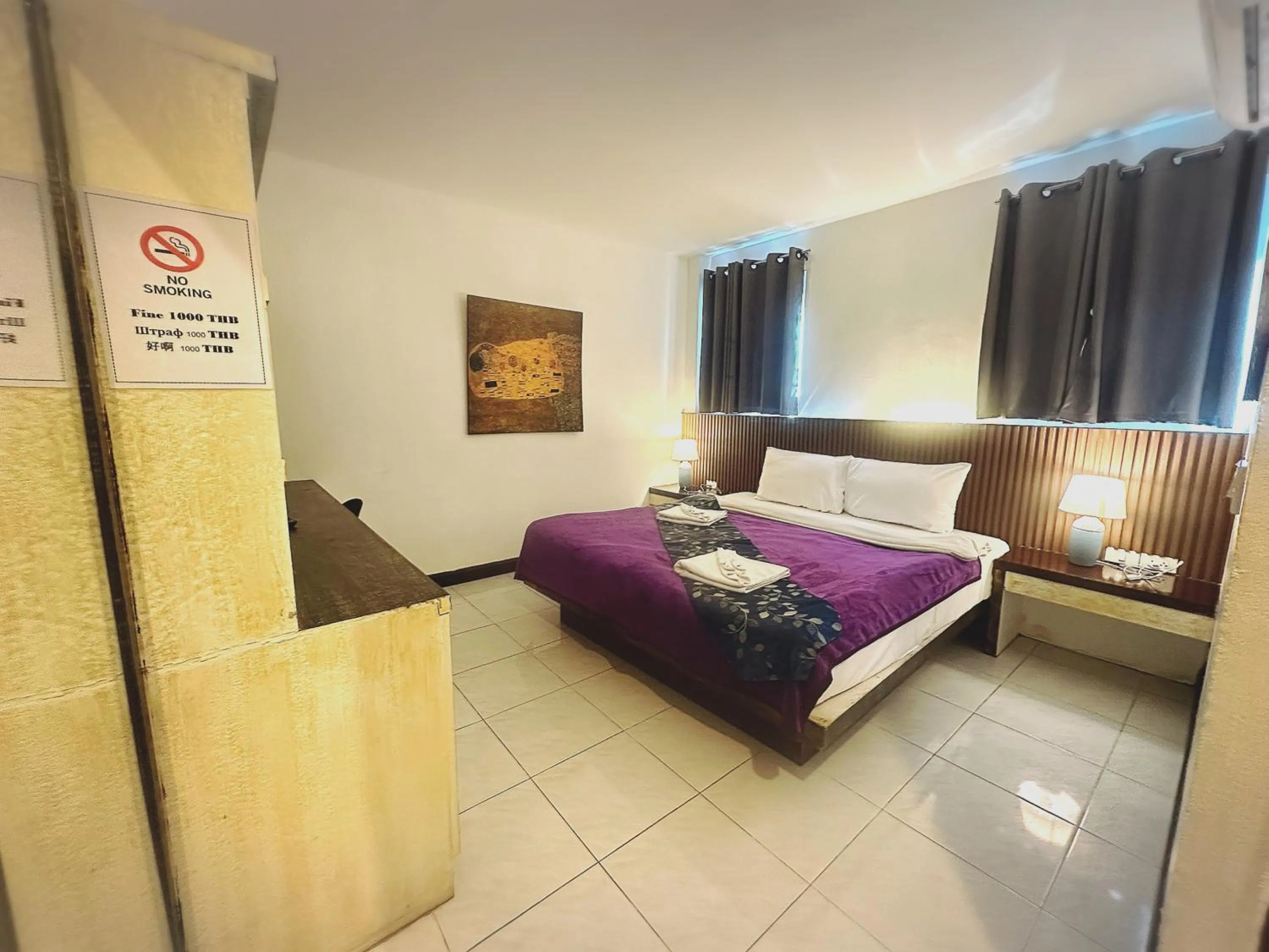 Bed in The Shades Hotel 50 meter Beach Front