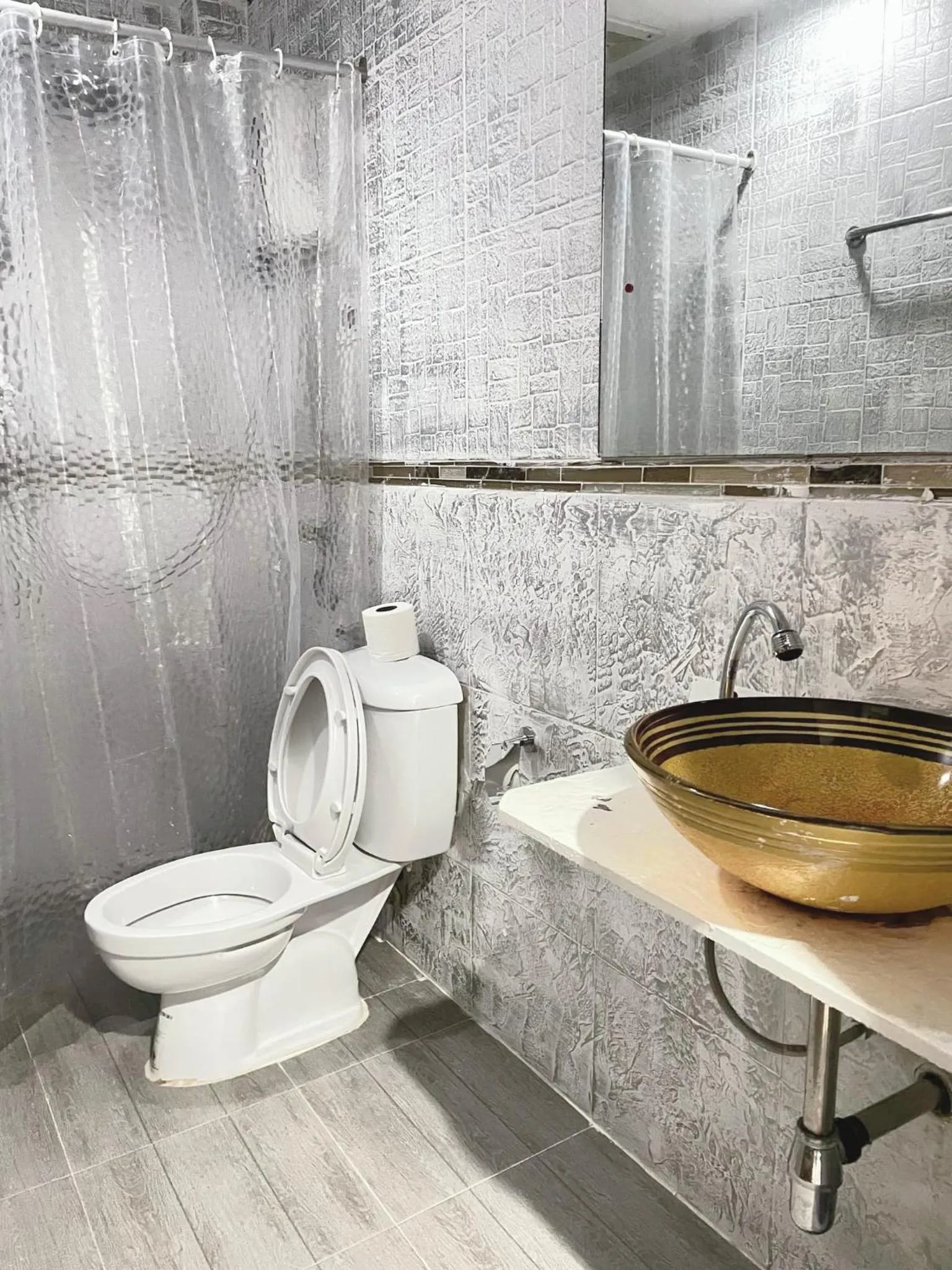 The Shades Hotel 50 meter Beach Front