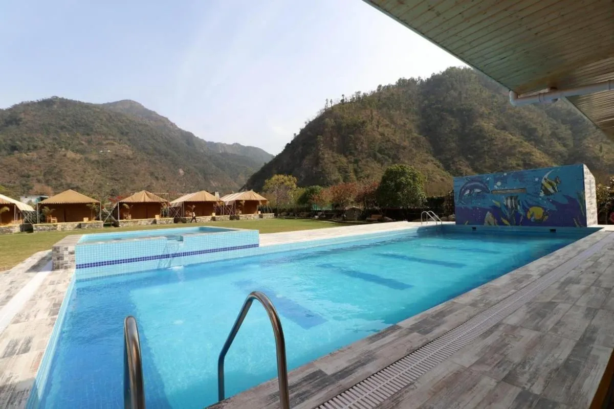 Four Banyans Spirit & Nature Resort